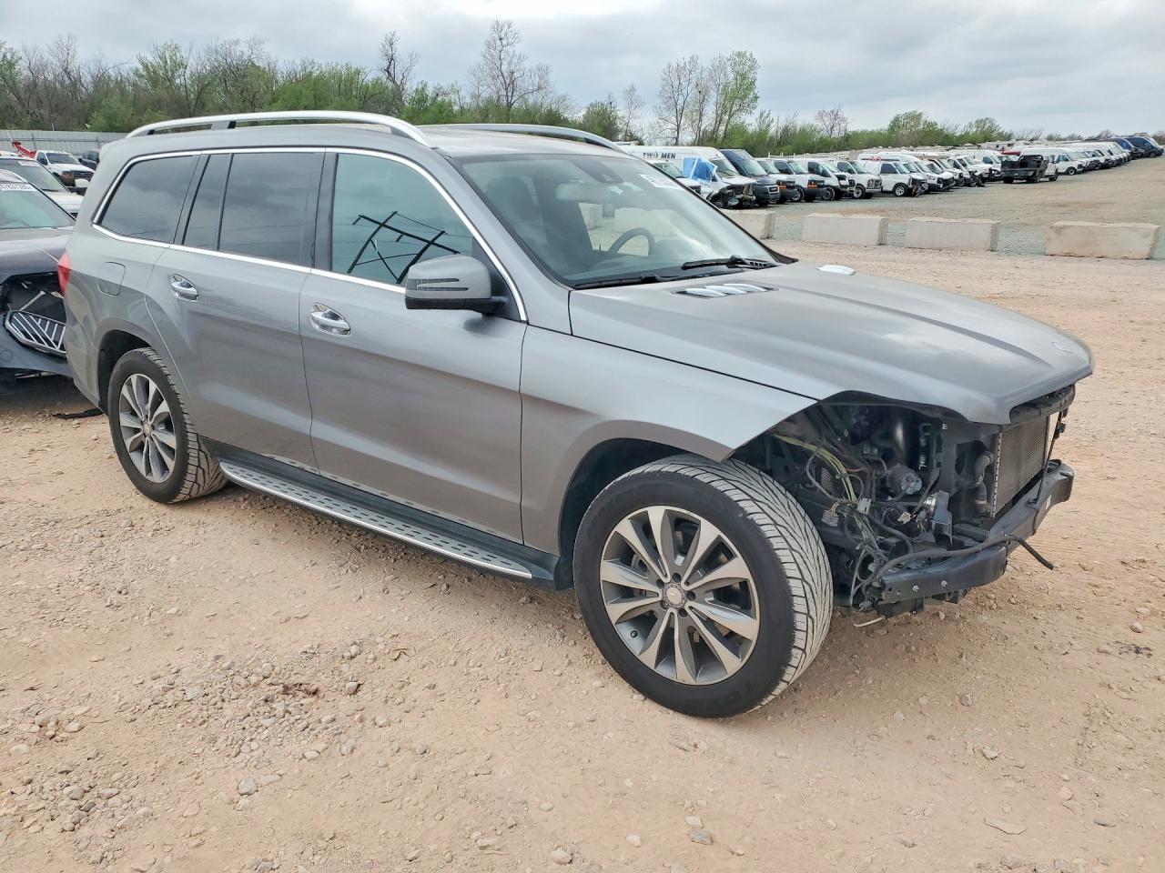 2014 Mercedes-benz Gl 450 4matic Silver vin: 4JGDF7CE1EA425546