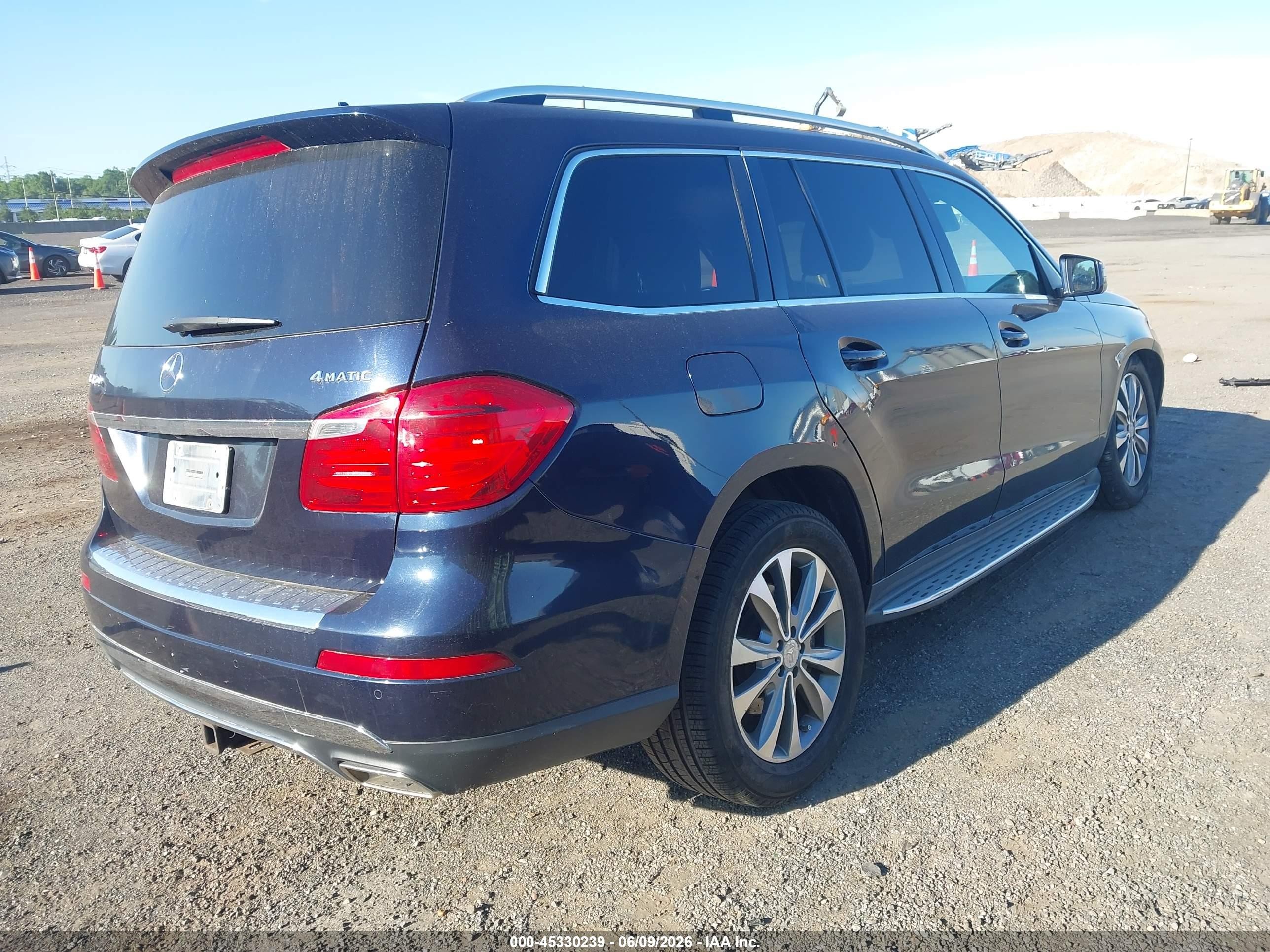 2013 Mercedes-benz Gl 450 4matic Черный vin: 4JGDF7CE2DA151093