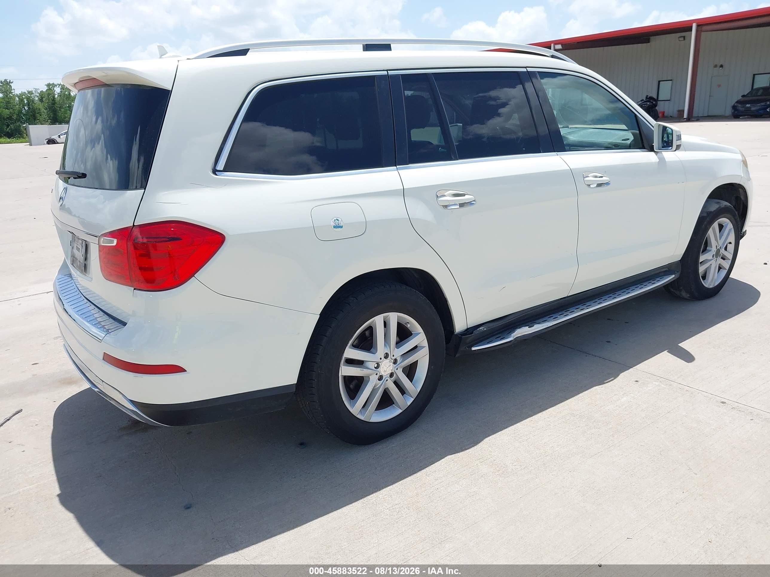 2013 Mercedes-benz Gl 450 4matic White vin: 4JGDF7CE2DA154270