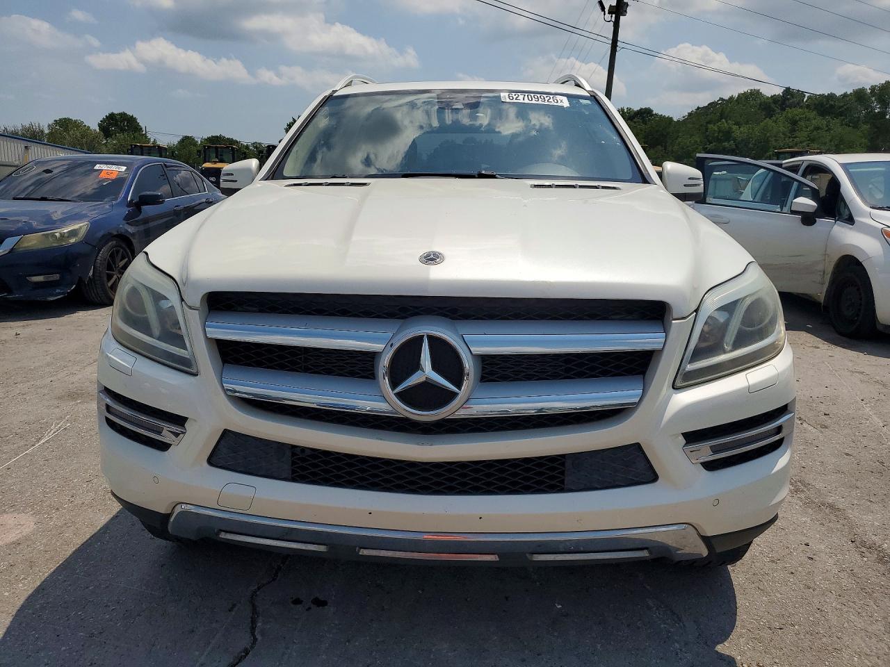 2013 Mercedes-benz Gl 450 4matic White vin: 4JGDF7CE2DA264137