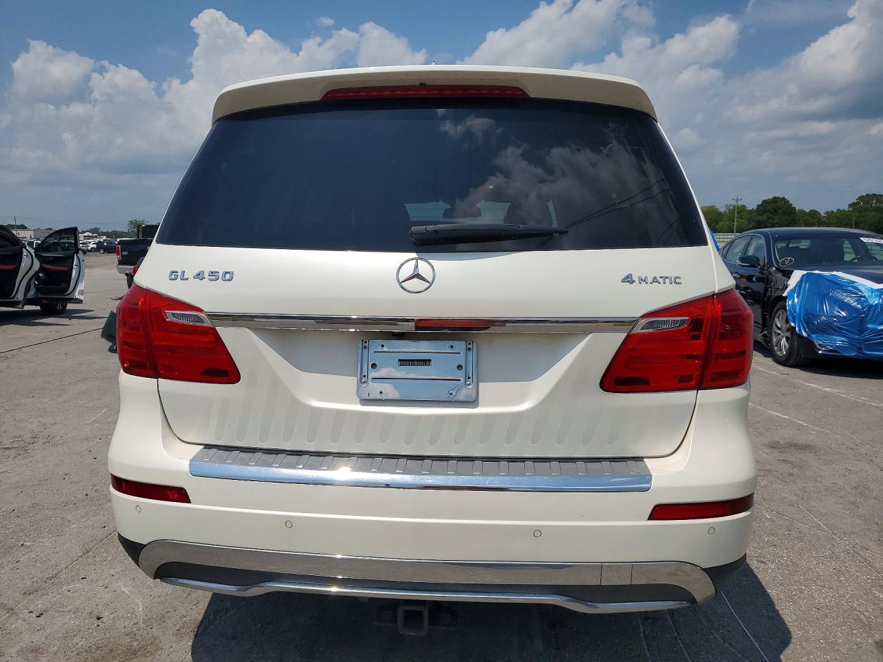 2013 Mercedes-benz Gl 450 4matic White vin: 4JGDF7CE2DA264137