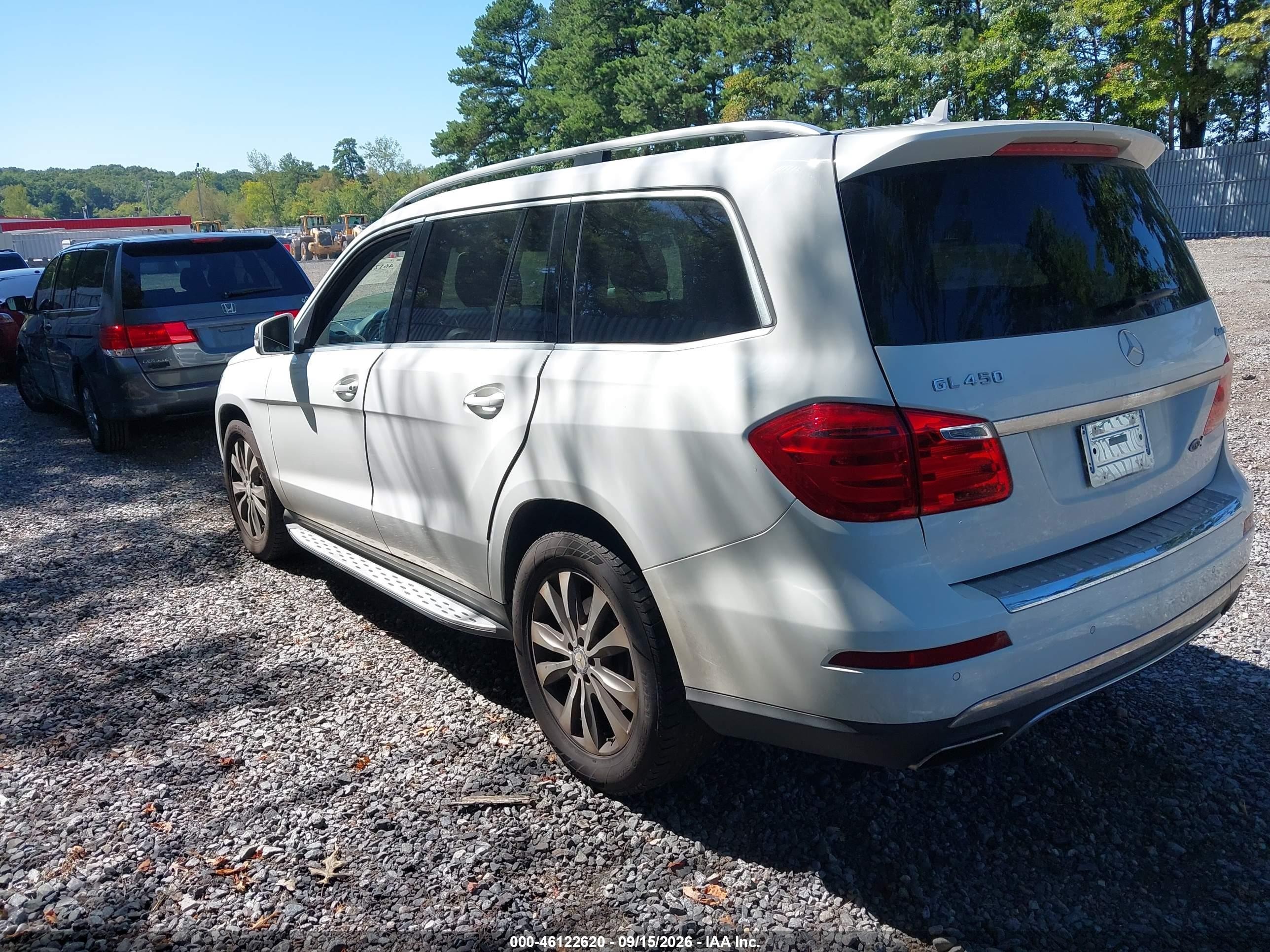 2014 Mercedes-benz Gl 450 4matic White vin: 4JGDF7CE2EA303651