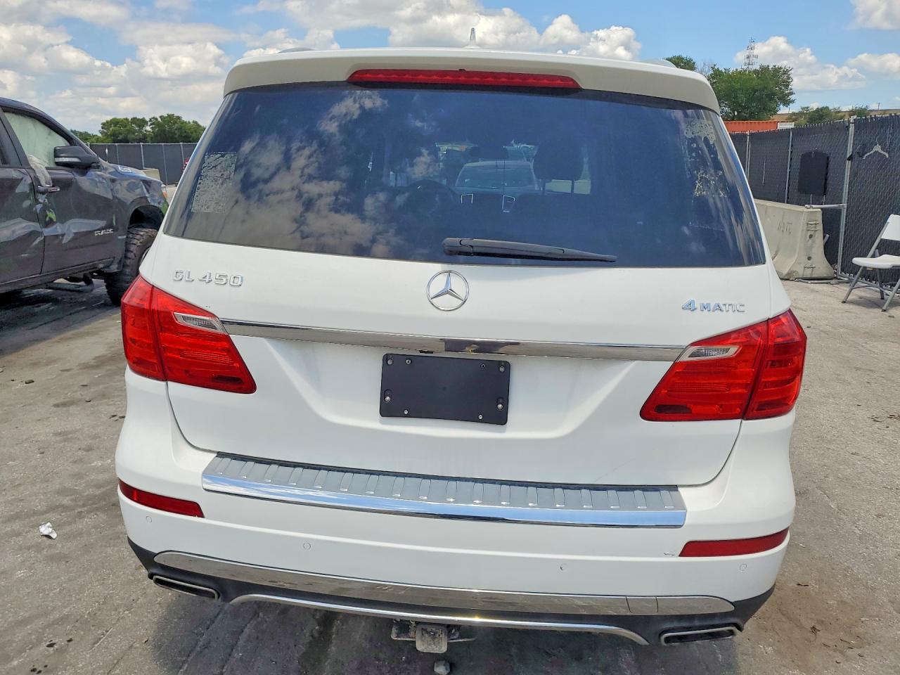2014 Mercedes-benz Gl 450 4matic Белый vin: 4JGDF7CE2EA315265