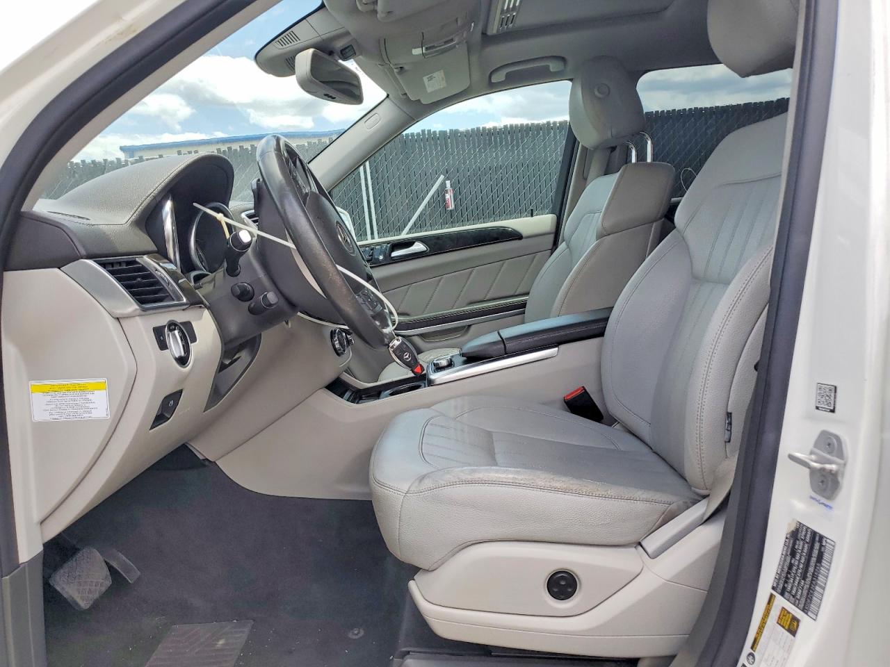 2014 Mercedes-benz Gl 450 4matic Белый vin: 4JGDF7CE2EA315265