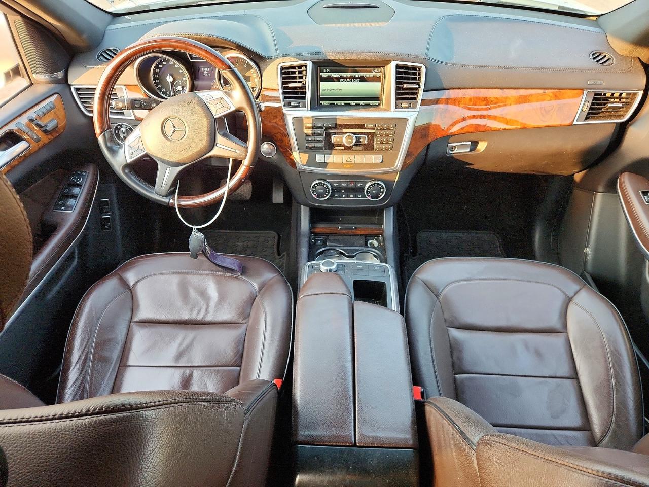 2014 Mercedes-benz Gl 450 4matic White vin: 4JGDF7CE2EA324127