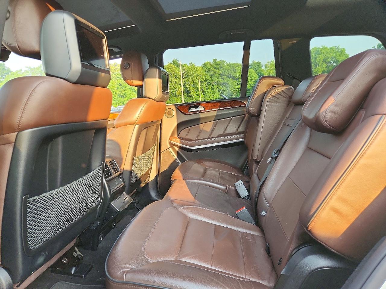 2014 Mercedes-benz Gl 450 4matic White vin: 4JGDF7CE2EA324127