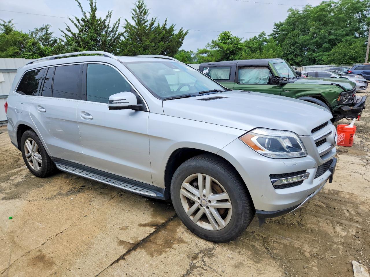 2014 Mercedes-benz Gl 450 4matic Silver vin: 4JGDF7CE2EA355989