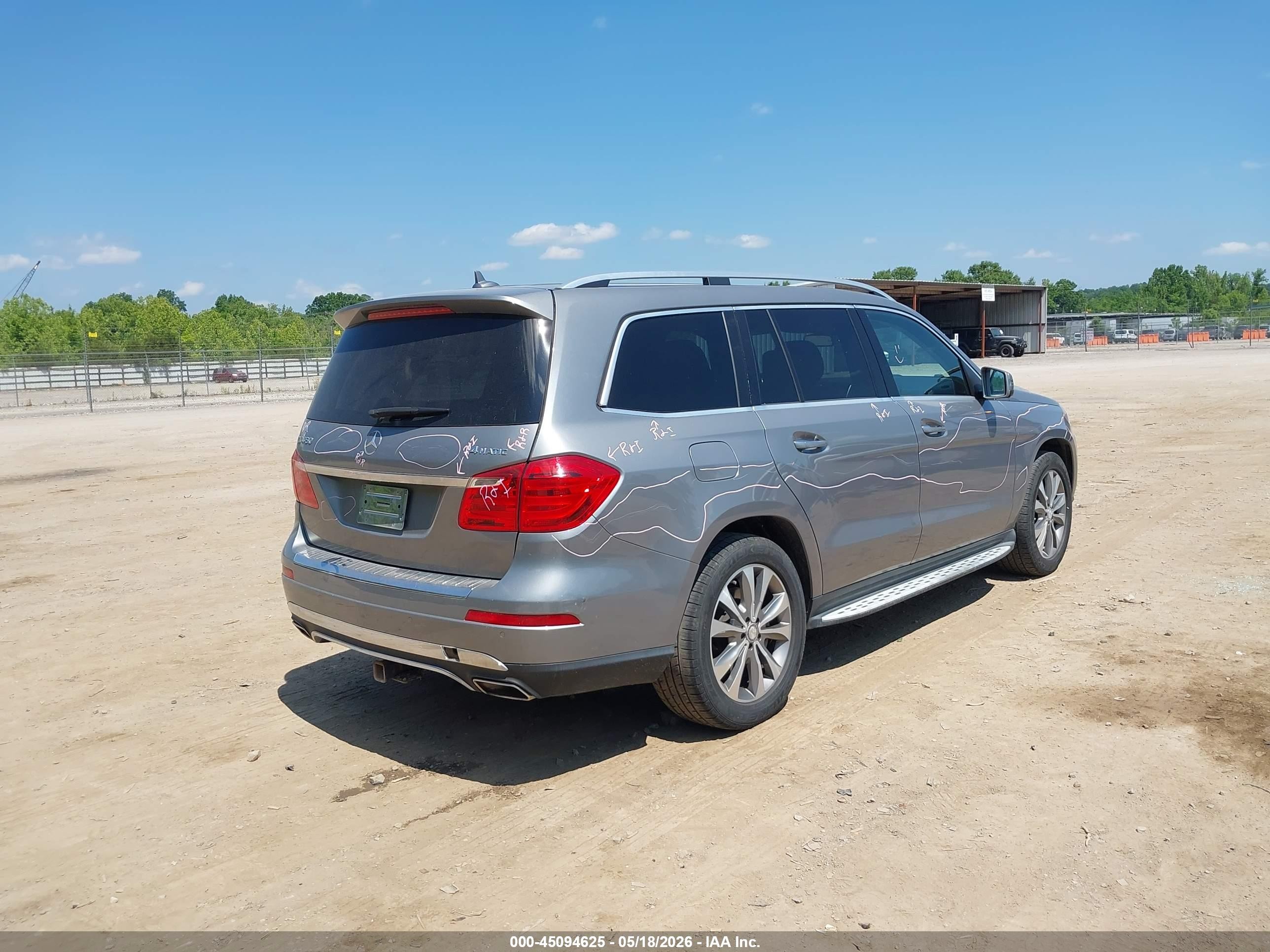 2014 Mercedes-benz Gl 450 4matic Серебряный vin: 4JGDF7CE2EA395389