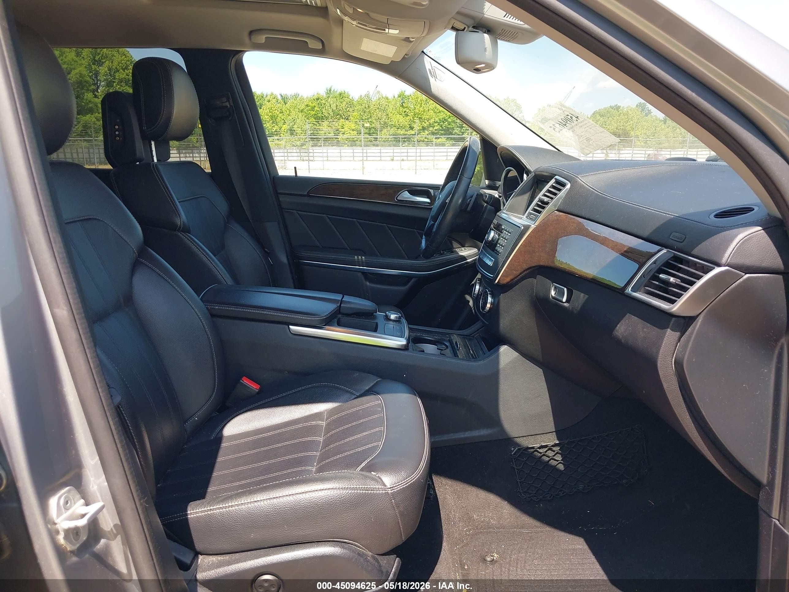 2014 Mercedes-benz Gl 450 4matic Серебряный vin: 4JGDF7CE2EA395389