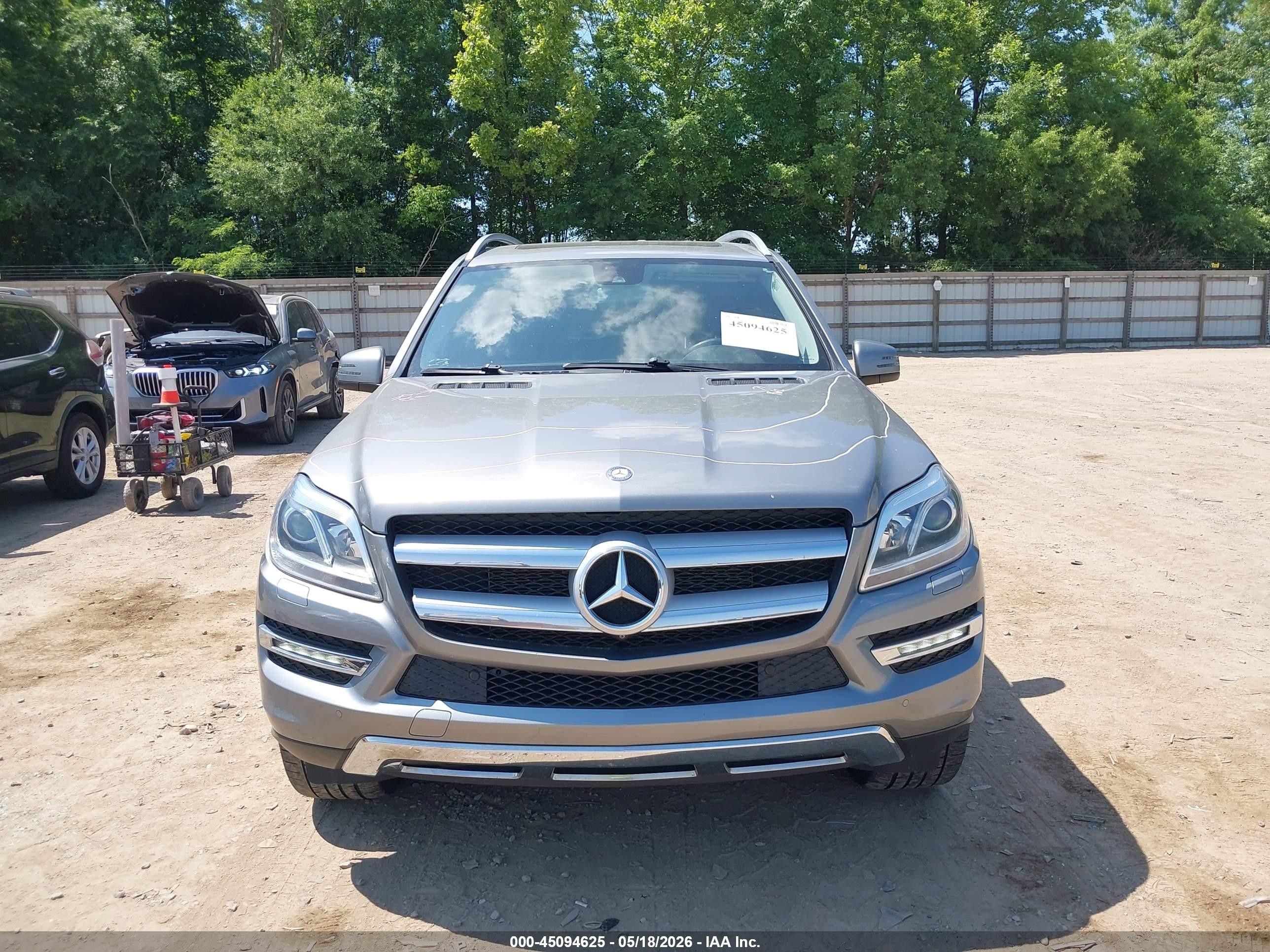 2014 Mercedes-benz Gl 450 4matic Серебряный vin: 4JGDF7CE2EA395389