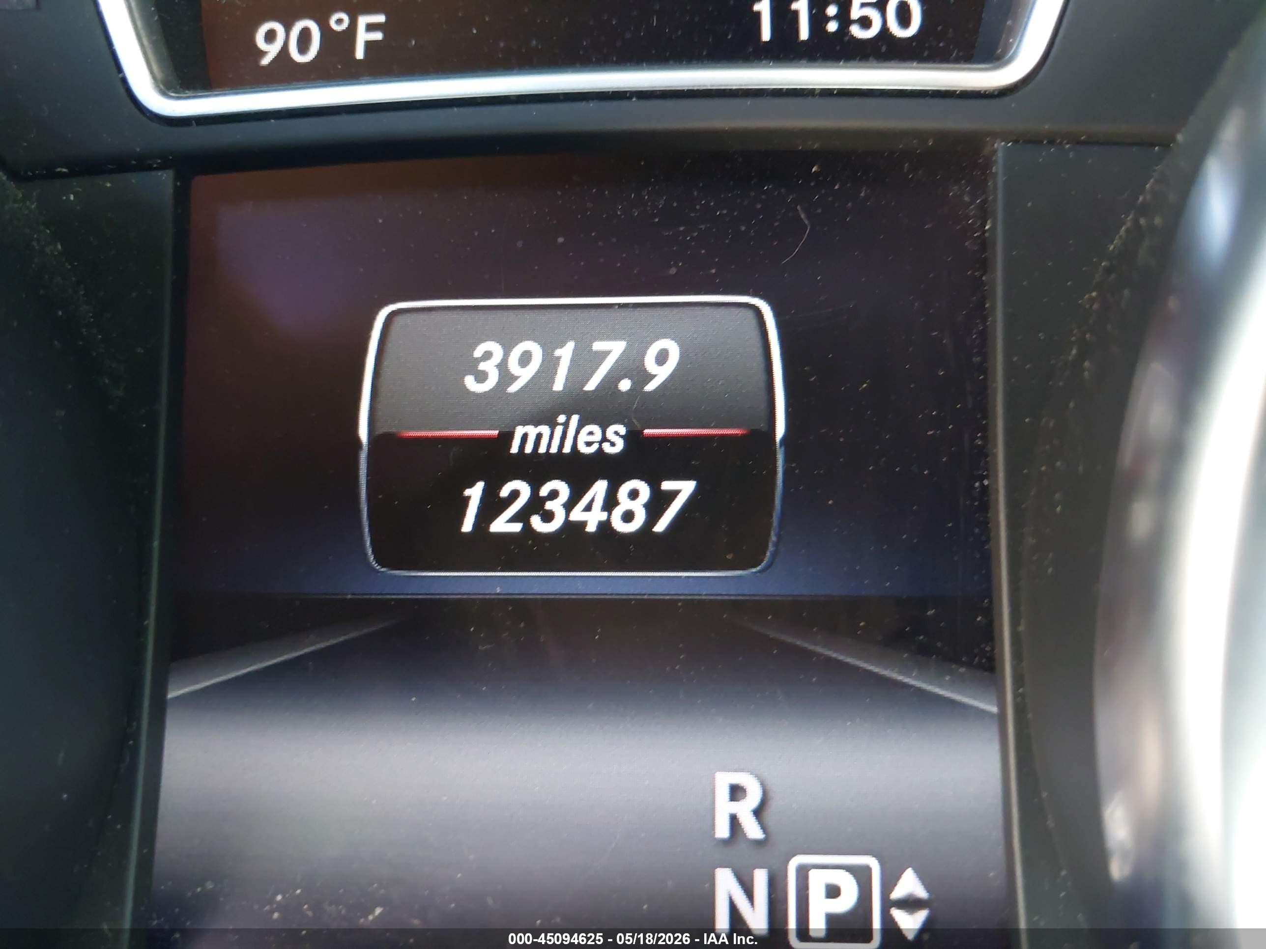 2014 Mercedes-benz Gl 450 4matic Серебряный vin: 4JGDF7CE2EA395389