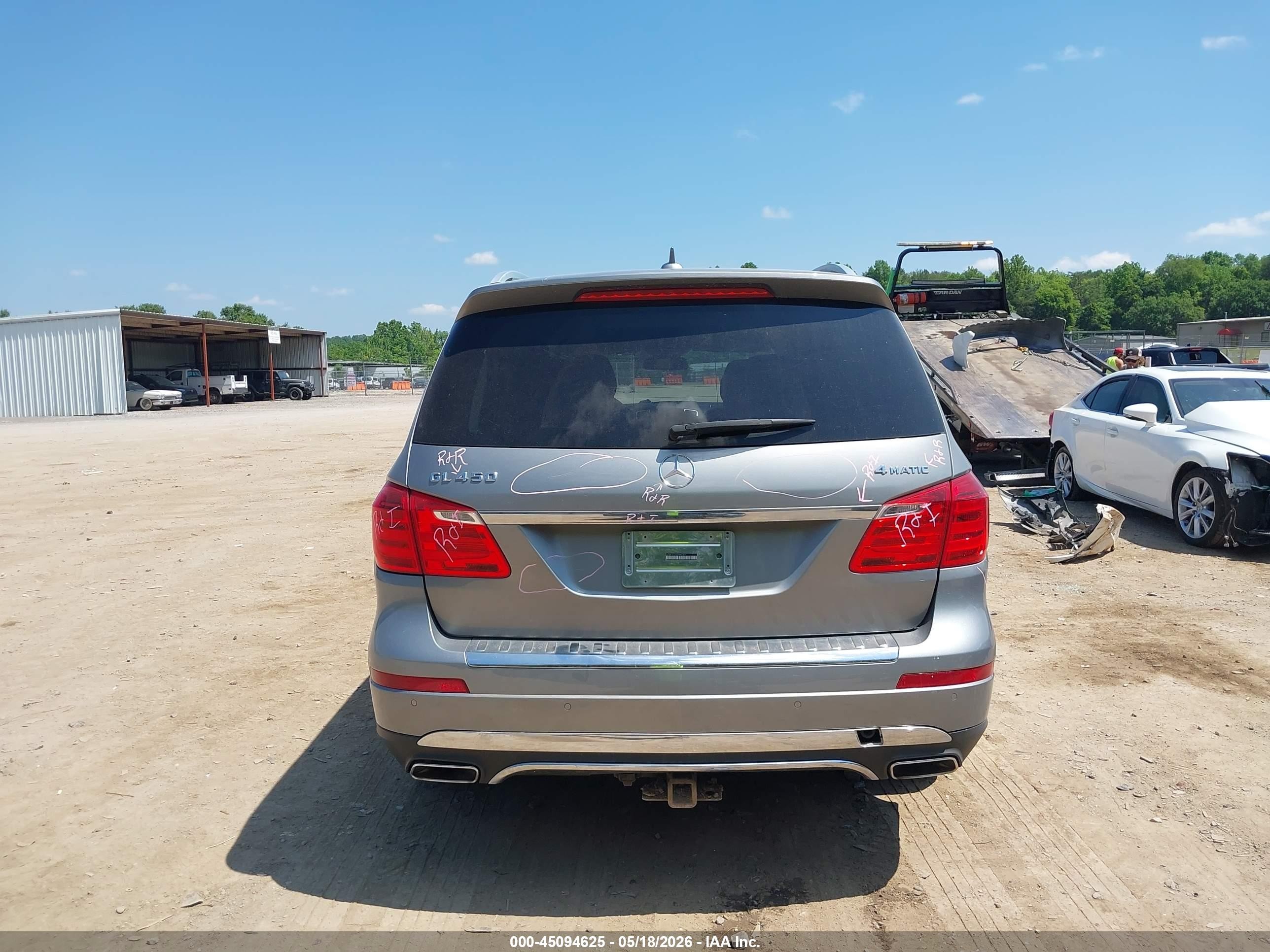 2014 Mercedes-benz Gl 450 4matic Серебряный vin: 4JGDF7CE2EA395389