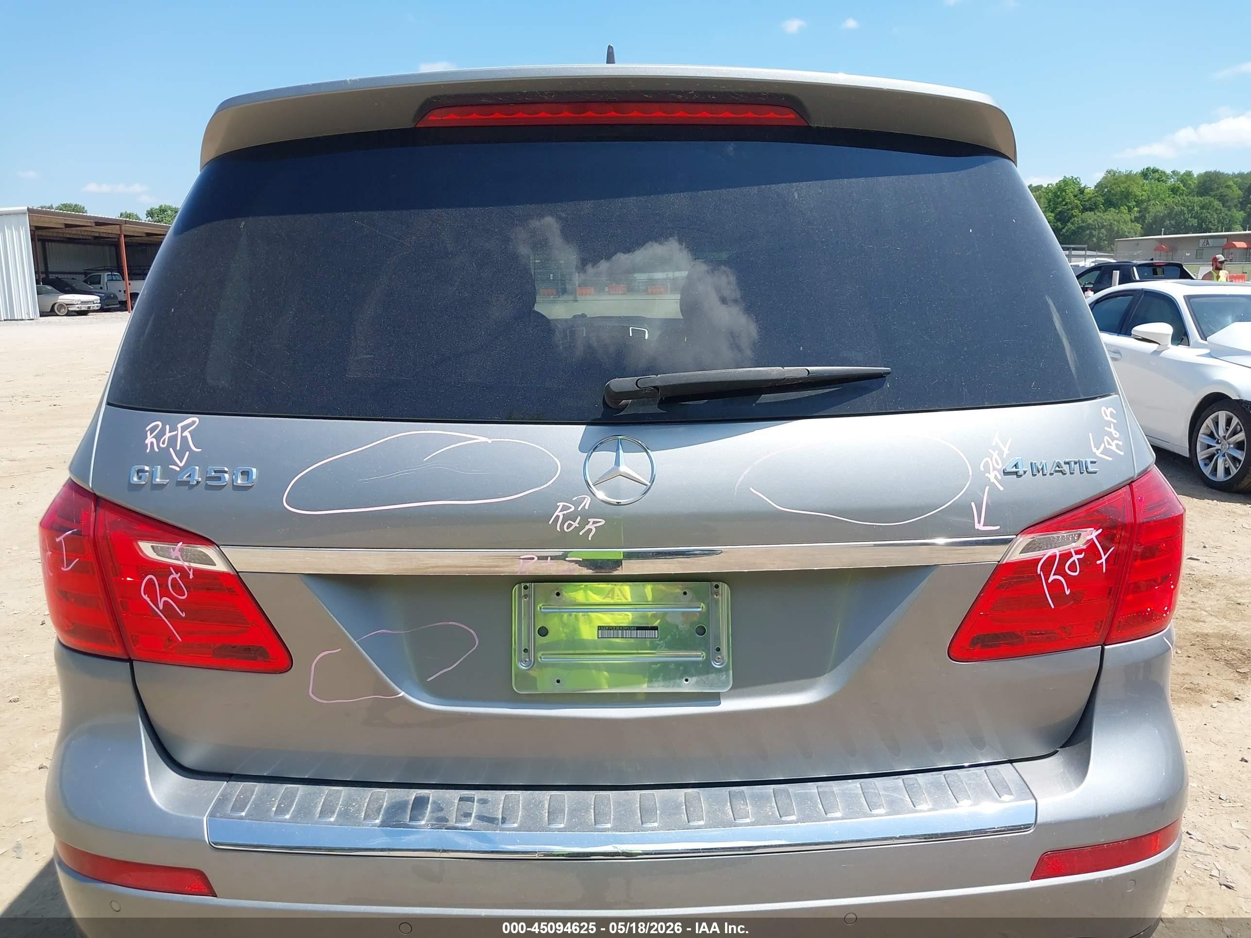 2014 Mercedes-benz Gl 450 4matic Серебряный vin: 4JGDF7CE2EA395389
