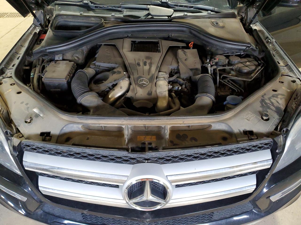 2014 Mercedes-benz Gl 450 4matic Черный vin: 4JGDF7CE2EA401255