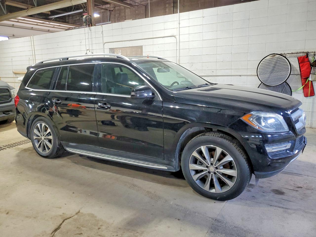 2014 Mercedes-benz Gl 450 4matic Черный vin: 4JGDF7CE2EA401255