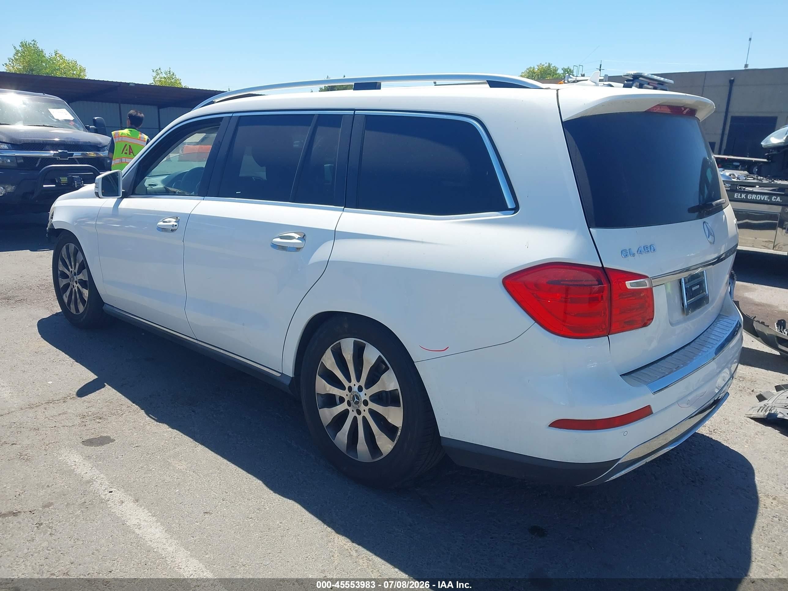 2014 Mercedes-benz Gl 450 4matic White vin: 4JGDF7CE3EA315565