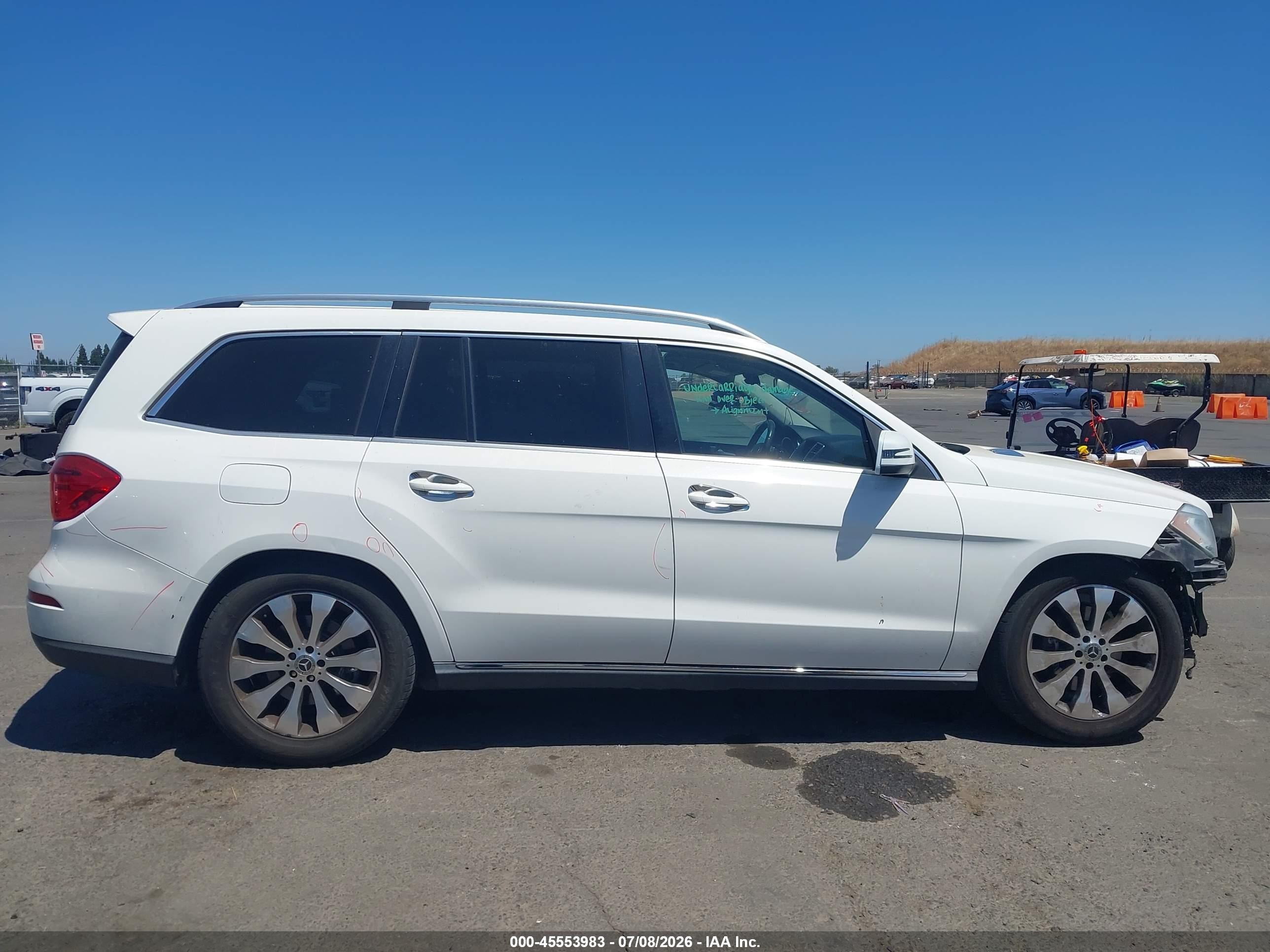 2014 Mercedes-benz Gl 450 4matic White vin: 4JGDF7CE3EA315565