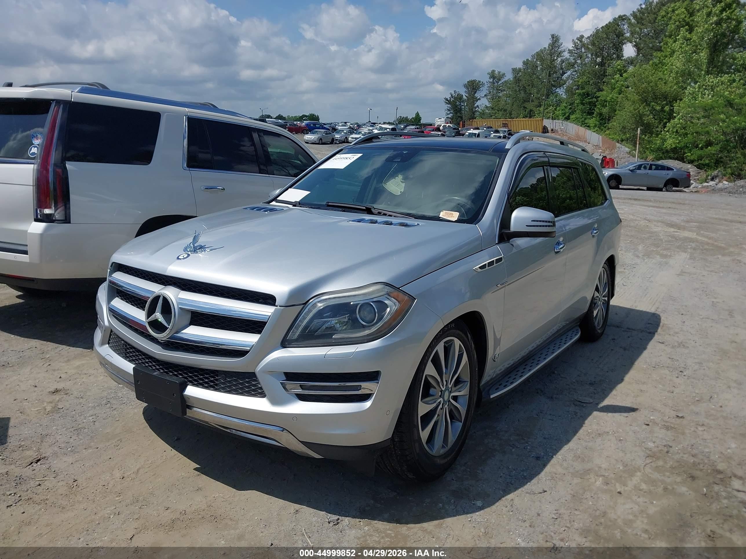 2014 Mercedes-benz Gl 450 4matic Silver vin: 4JGDF7CE3EA345925
