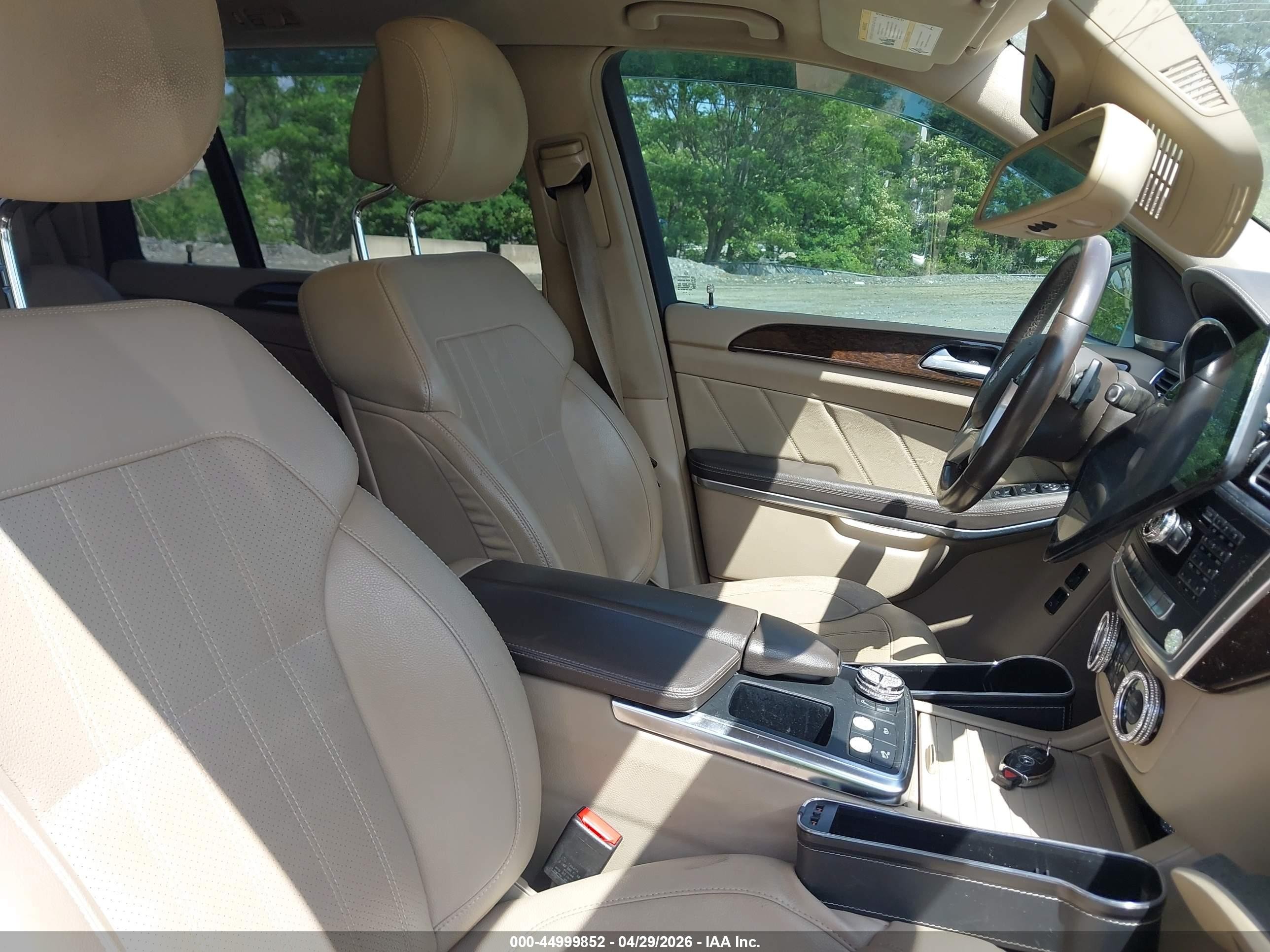 2014 Mercedes-benz Gl 450 4matic Silver vin: 4JGDF7CE3EA345925