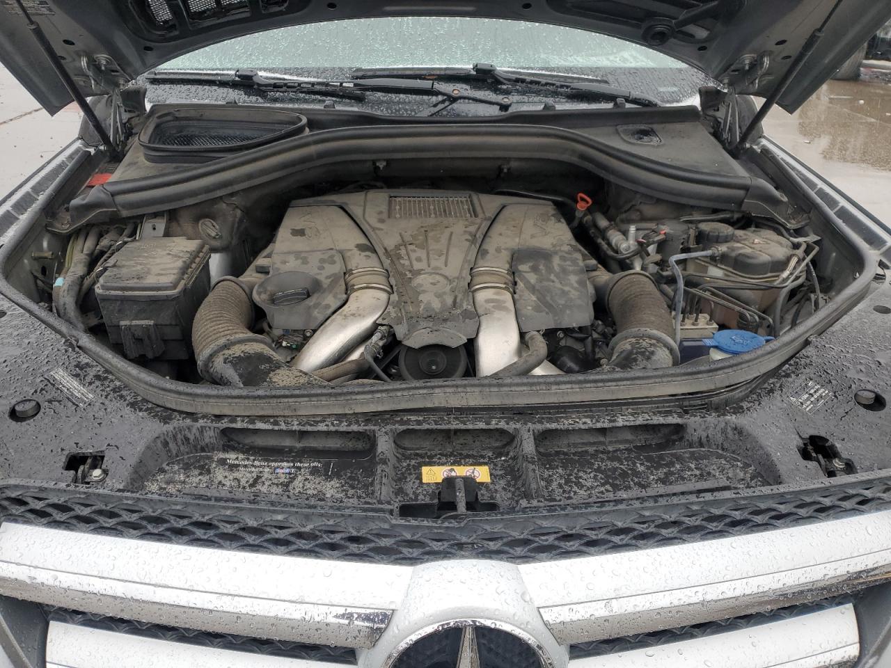 2014 Mercedes-benz Gl 450 4matic Silver vin: 4JGDF7CE3EA428061
