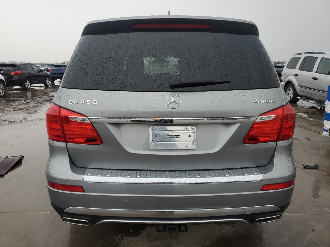 2014 Mercedes-benz Gl 450 4matic Silver vin: 4JGDF7CE3EA428061