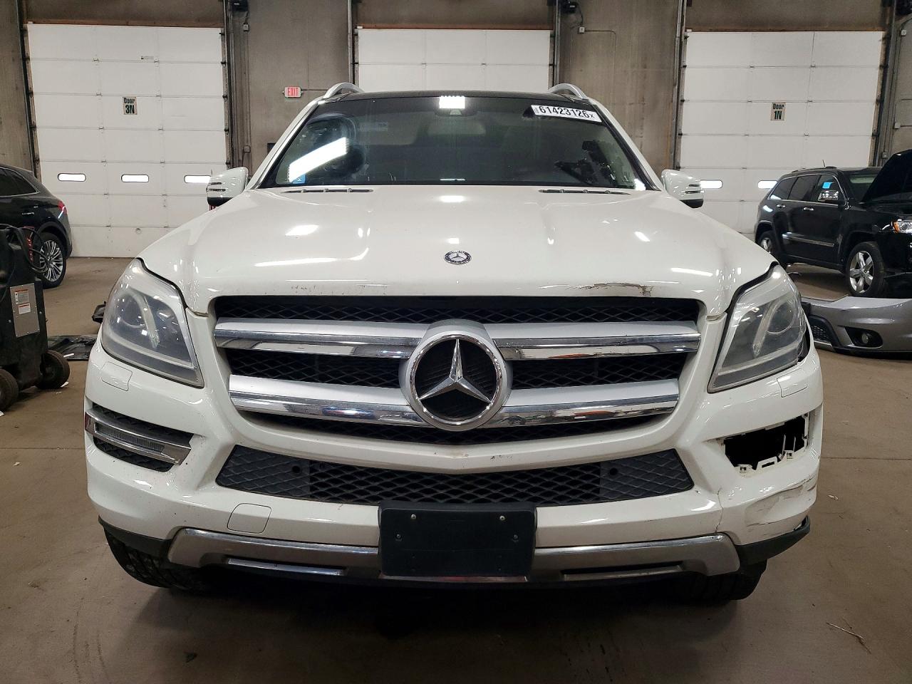 2013 Mercedes-benz Gl 450 4matic White vin: 4JGDF7CE4DA166257