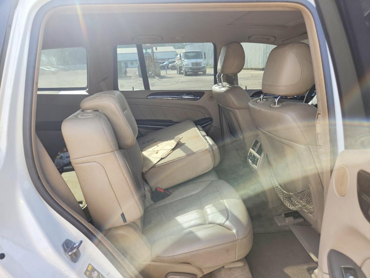 2013 Mercedes-benz Gl 450 4matic White vin: 4JGDF7CE4DA192468
