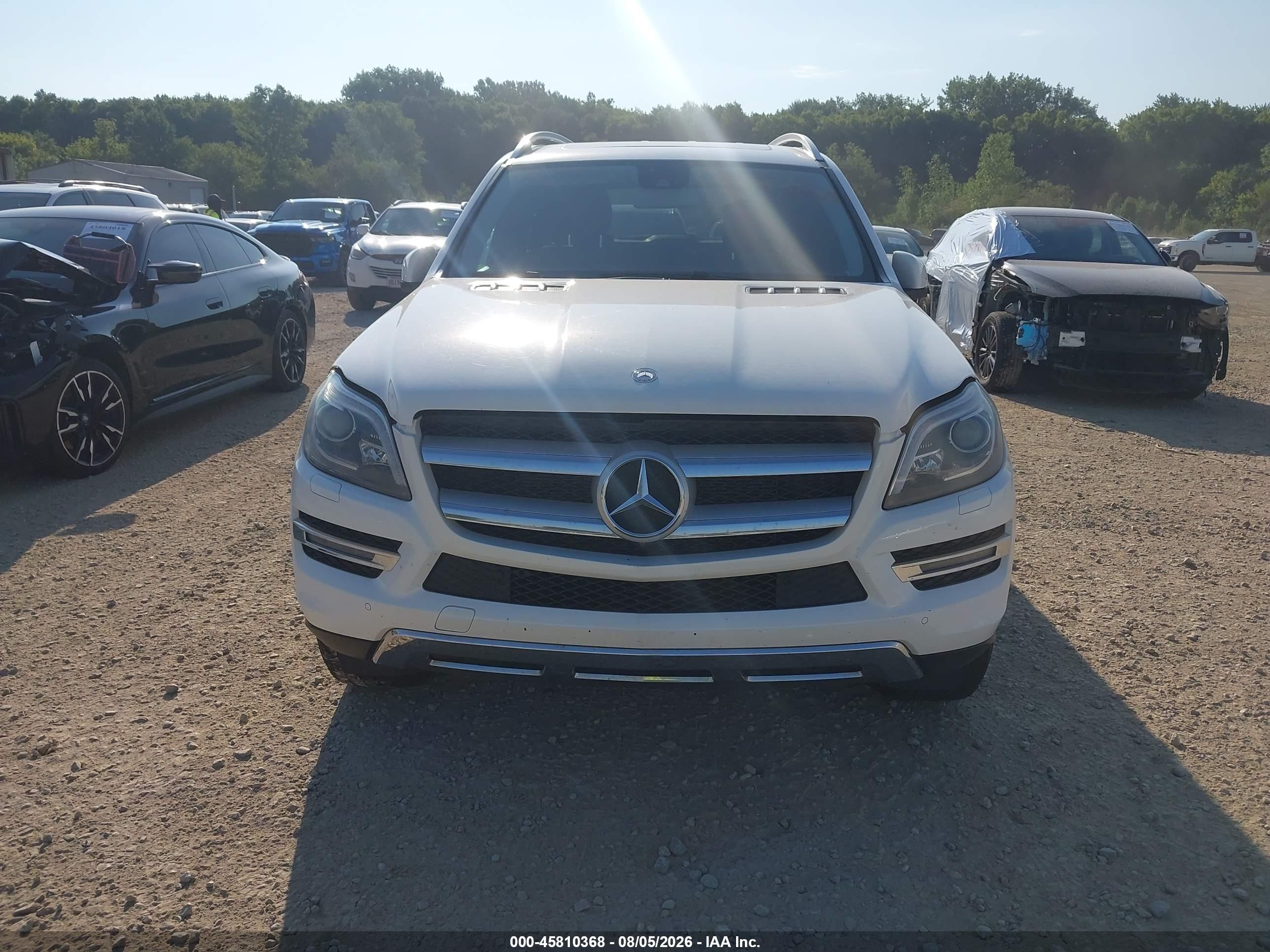 2014 Mercedes-benz Gl 450 4matic White vin: 4JGDF7CE4EA303974