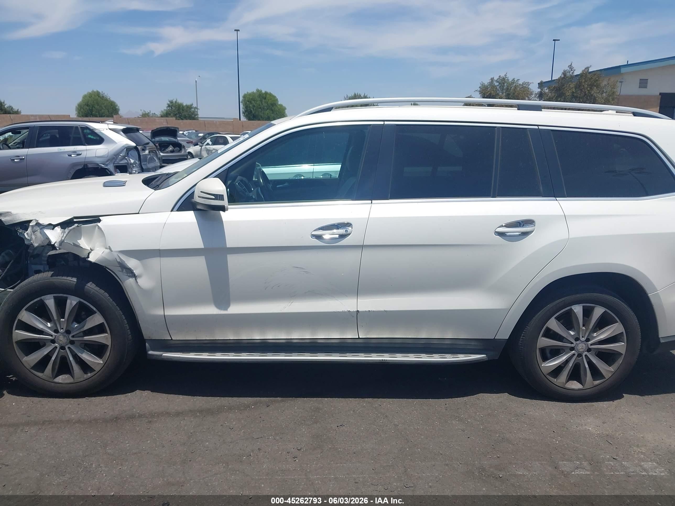 2014 Mercedes-benz Gl 450 4matic White vin: 4JGDF7CE4EA348994