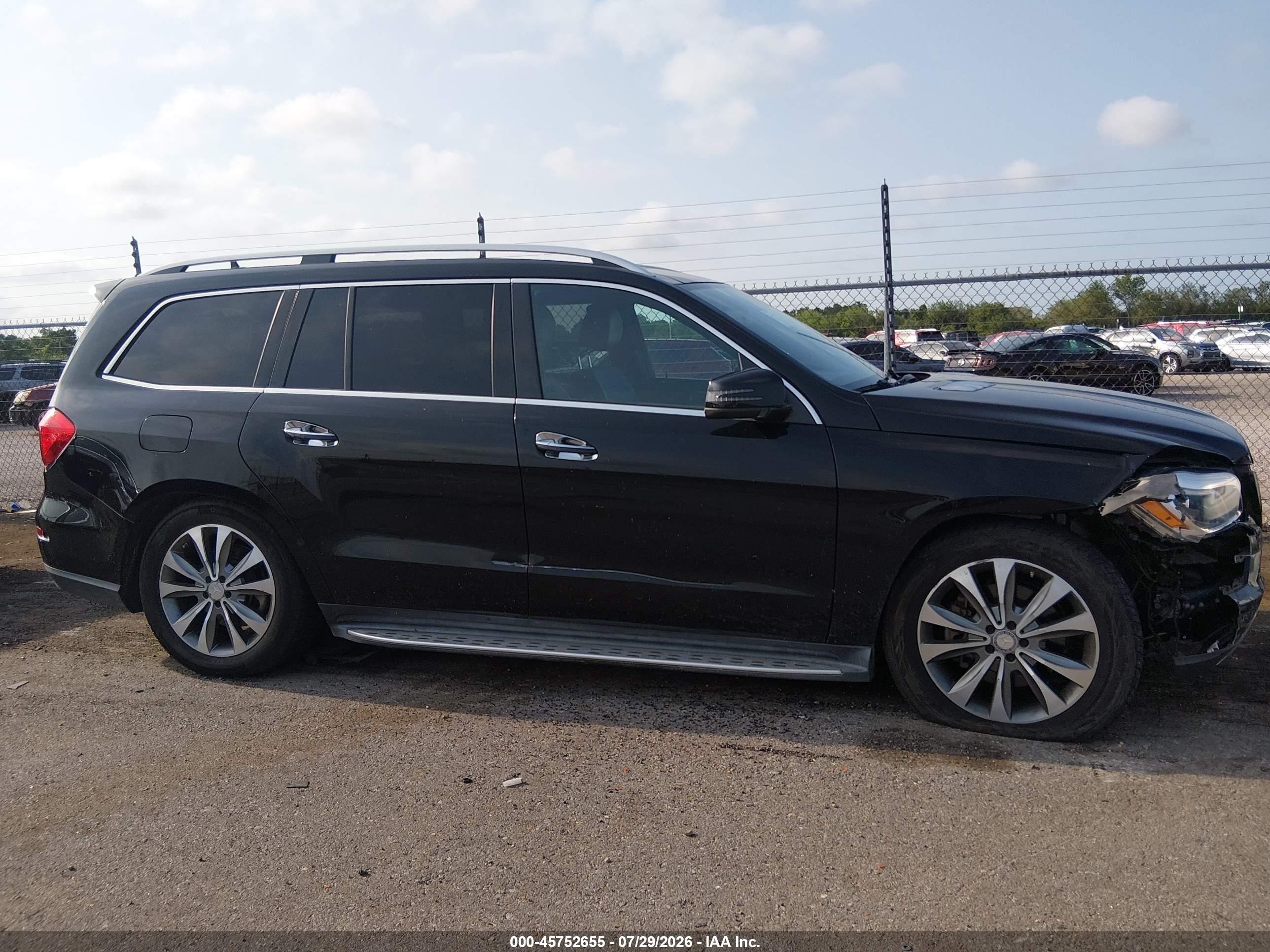 2014 Mercedes-benz Gl 450 4matic Silver vin: 4JGDF7CE4EA373524
