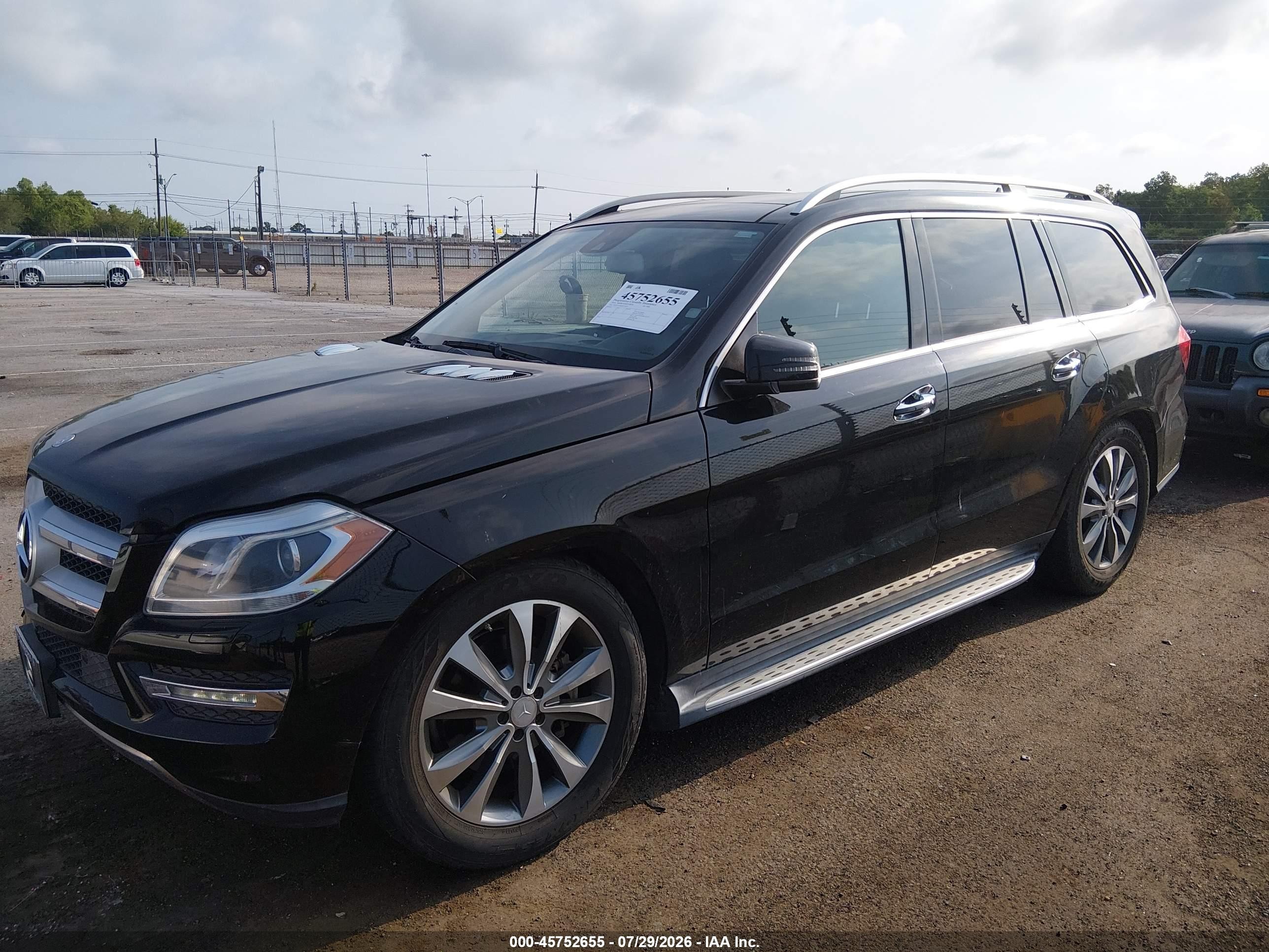 2014 Mercedes-benz Gl 450 4matic Silver vin: 4JGDF7CE4EA373524