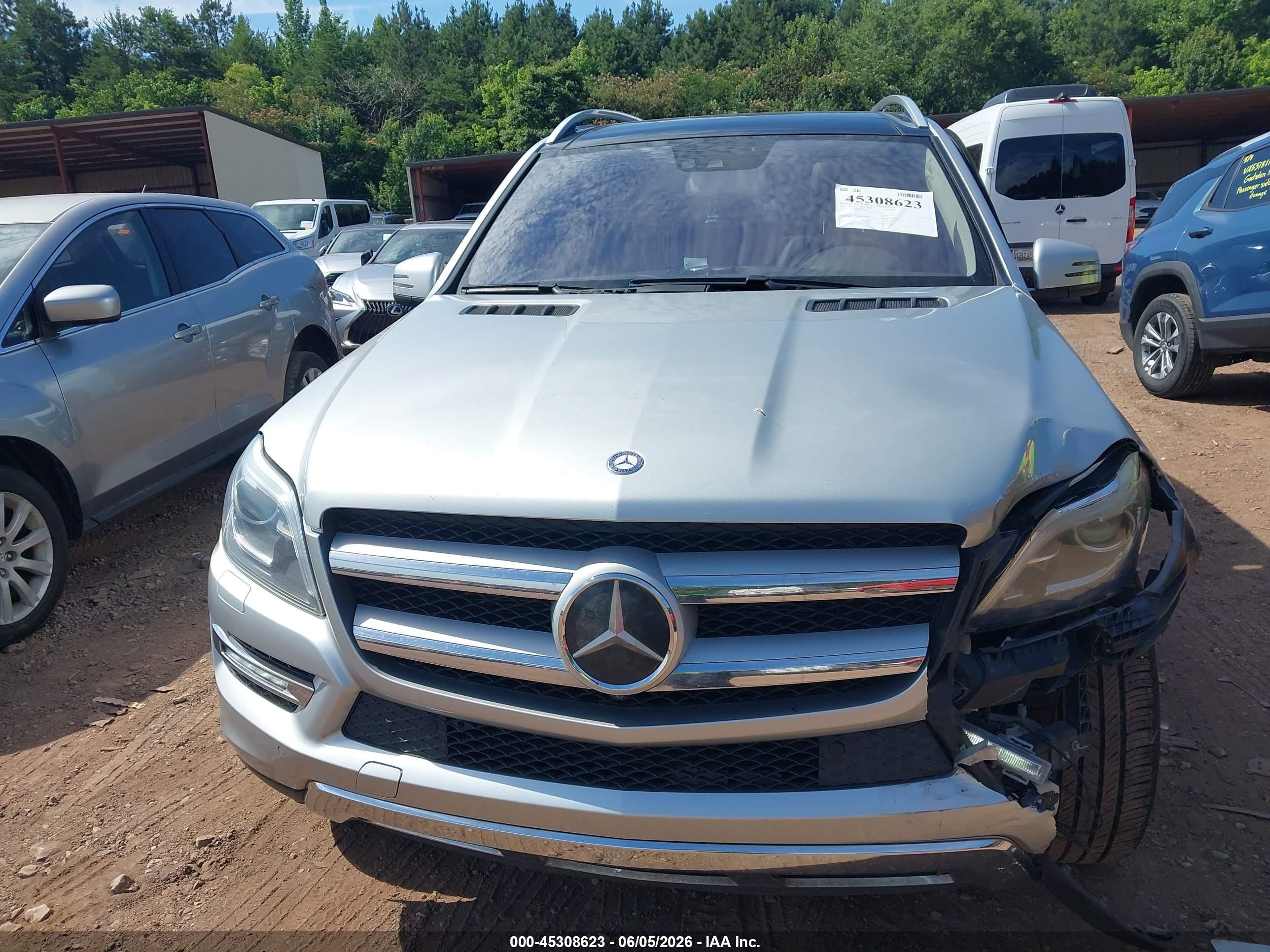 2013 Mercedes-benz Gl 450 4matic Silver vin: 4JGDF7CE5DA085073