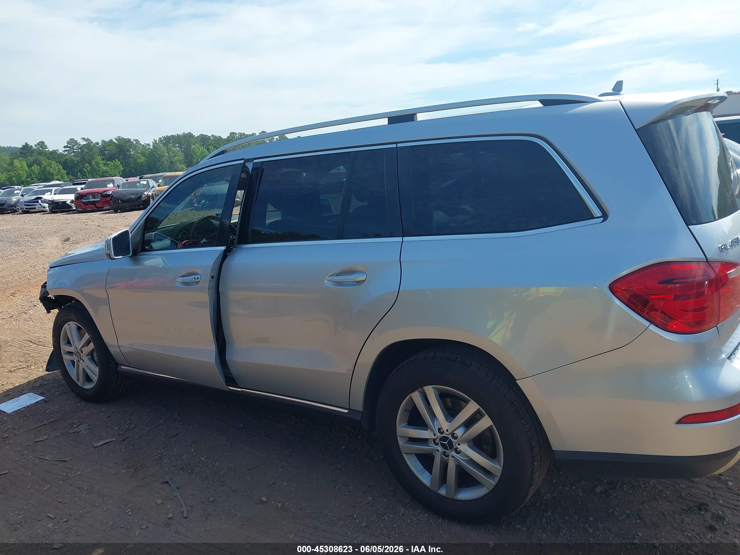 2013 Mercedes-benz Gl 450 4matic Silver vin: 4JGDF7CE5DA085073