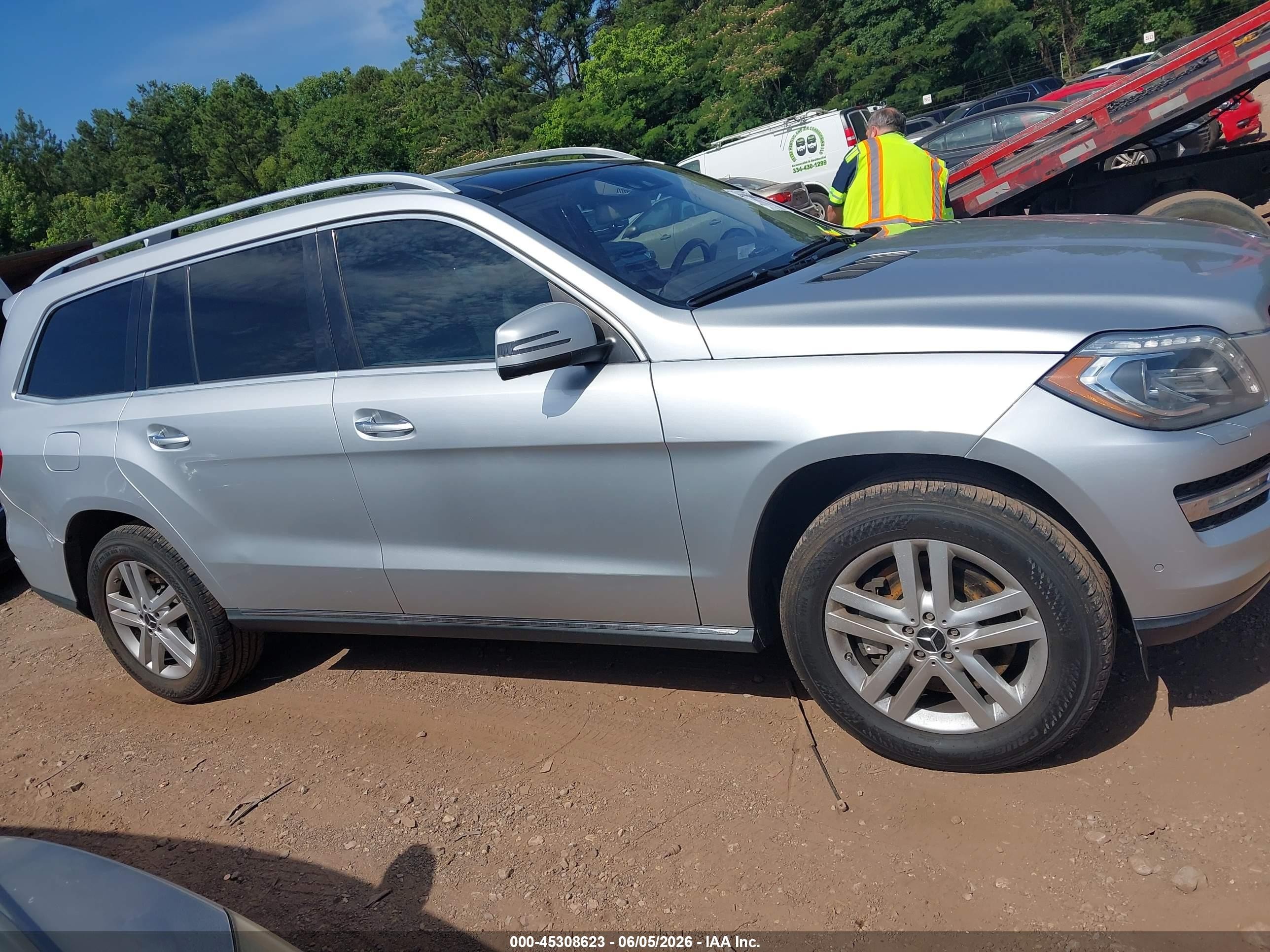 2013 Mercedes-benz Gl 450 4matic Silver vin: 4JGDF7CE5DA085073