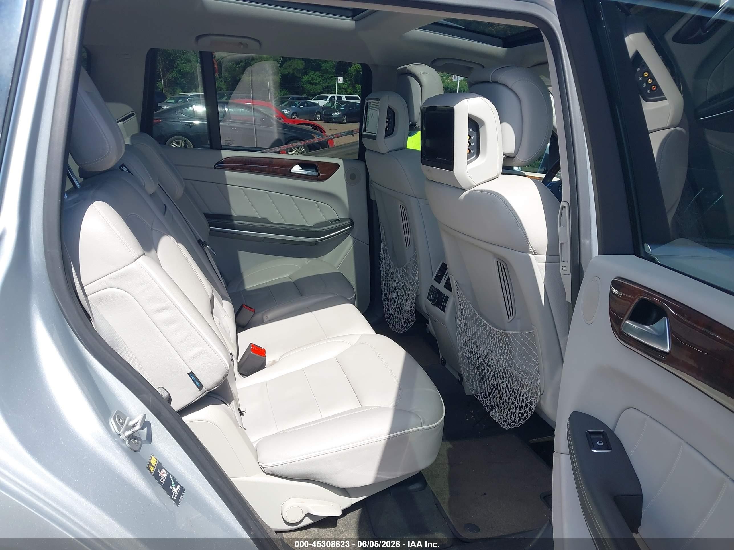 2013 Mercedes-benz Gl 450 4matic Silver vin: 4JGDF7CE5DA085073