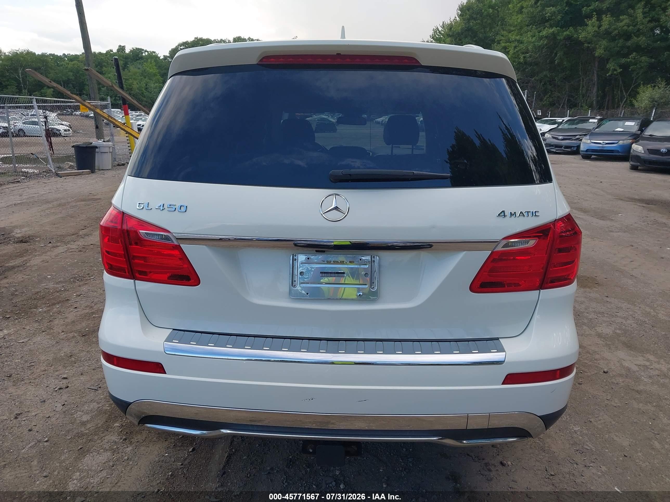 2013 Mercedes-benz Gl 450 4matic White vin: 4JGDF7CE5DA108819