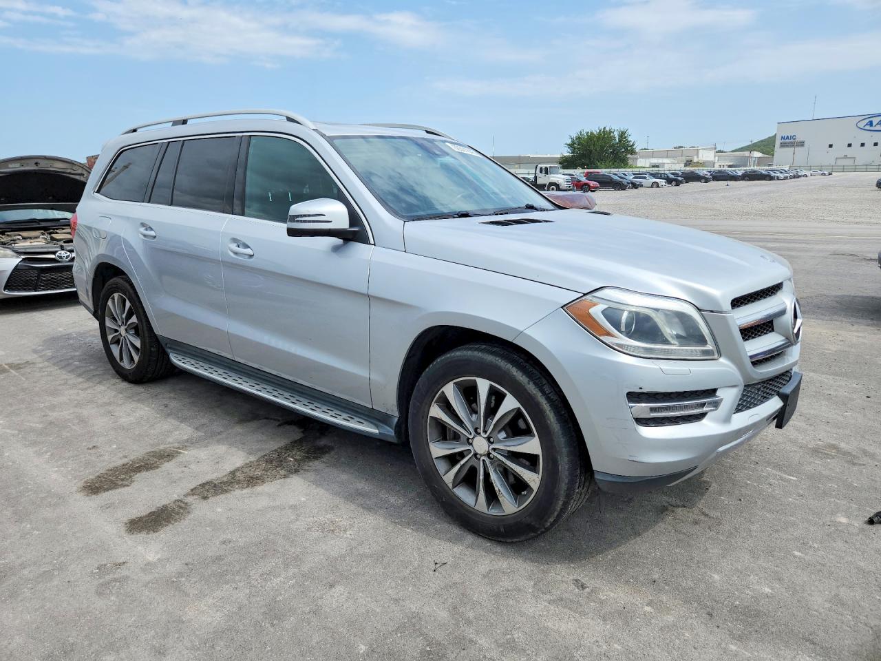 2013 Mercedes-benz Gl 450 4matic Silver vin: 4JGDF7CE5DA176554