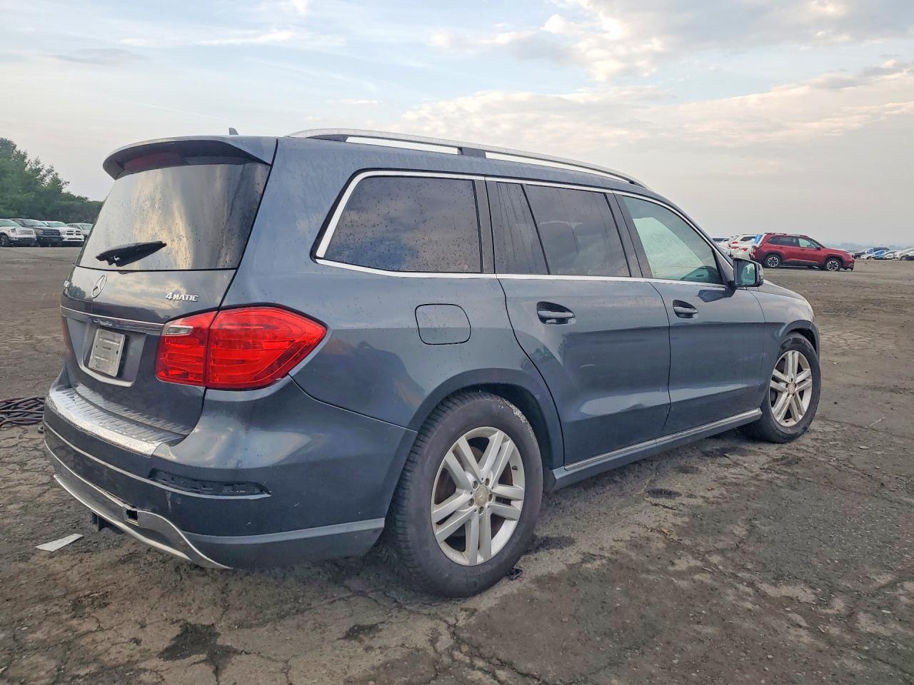 2013 Mercedes-benz Gl 450 4matic Синий vin: 4JGDF7CE5DA208824