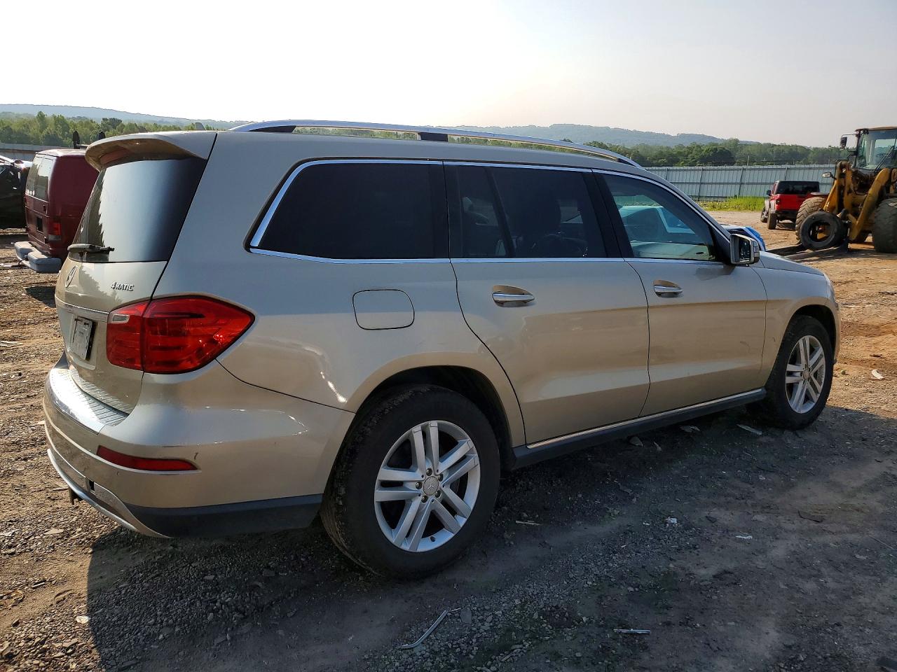 2013 Mercedes-benz Gl 450 4matic Tan vin: 4JGDF7CE5DA209570