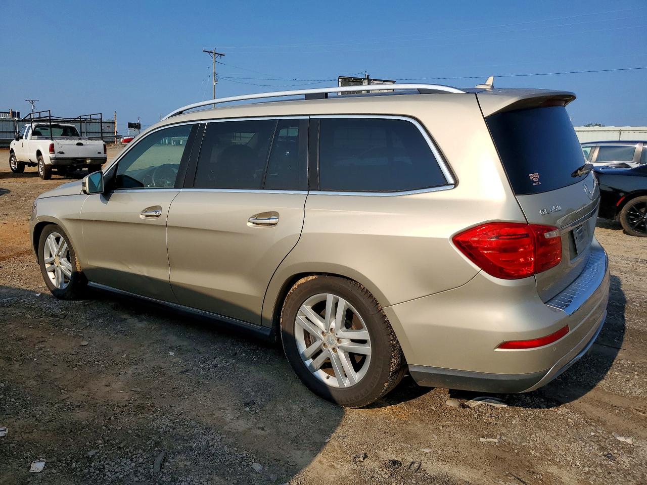 2013 Mercedes-benz Gl 450 4matic Tan vin: 4JGDF7CE5DA209570