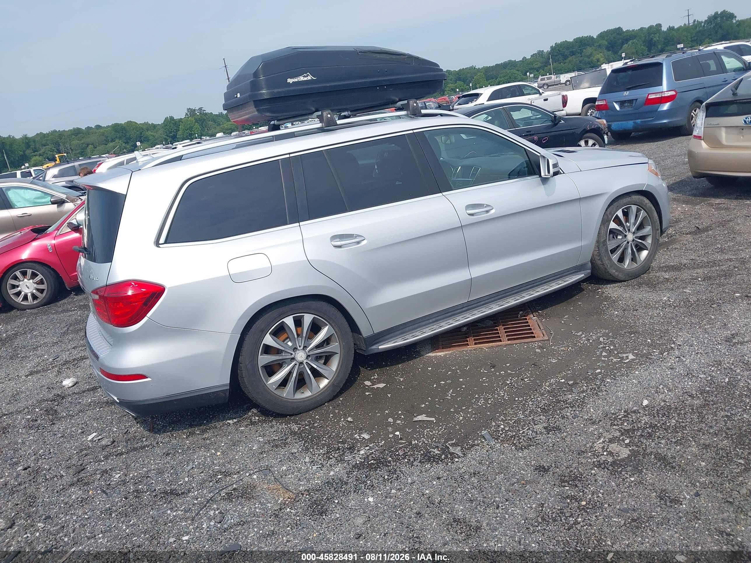 2014 Mercedes-benz Gl 450 4matic Silver vin: 4JGDF7CE5EA373175