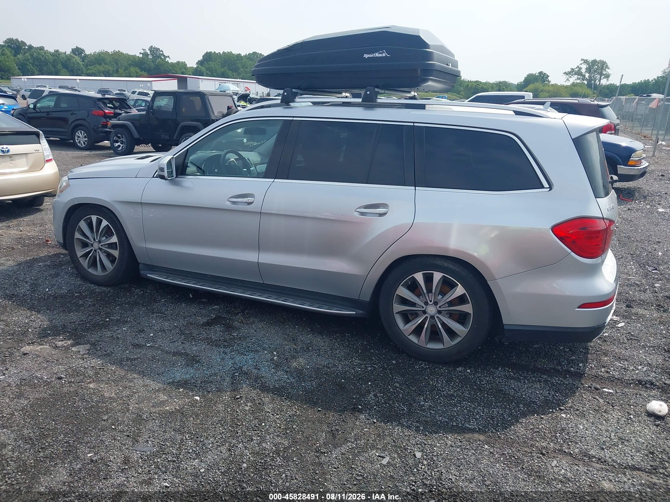 2014 Mercedes-benz Gl 450 4matic Silver vin: 4JGDF7CE5EA373175