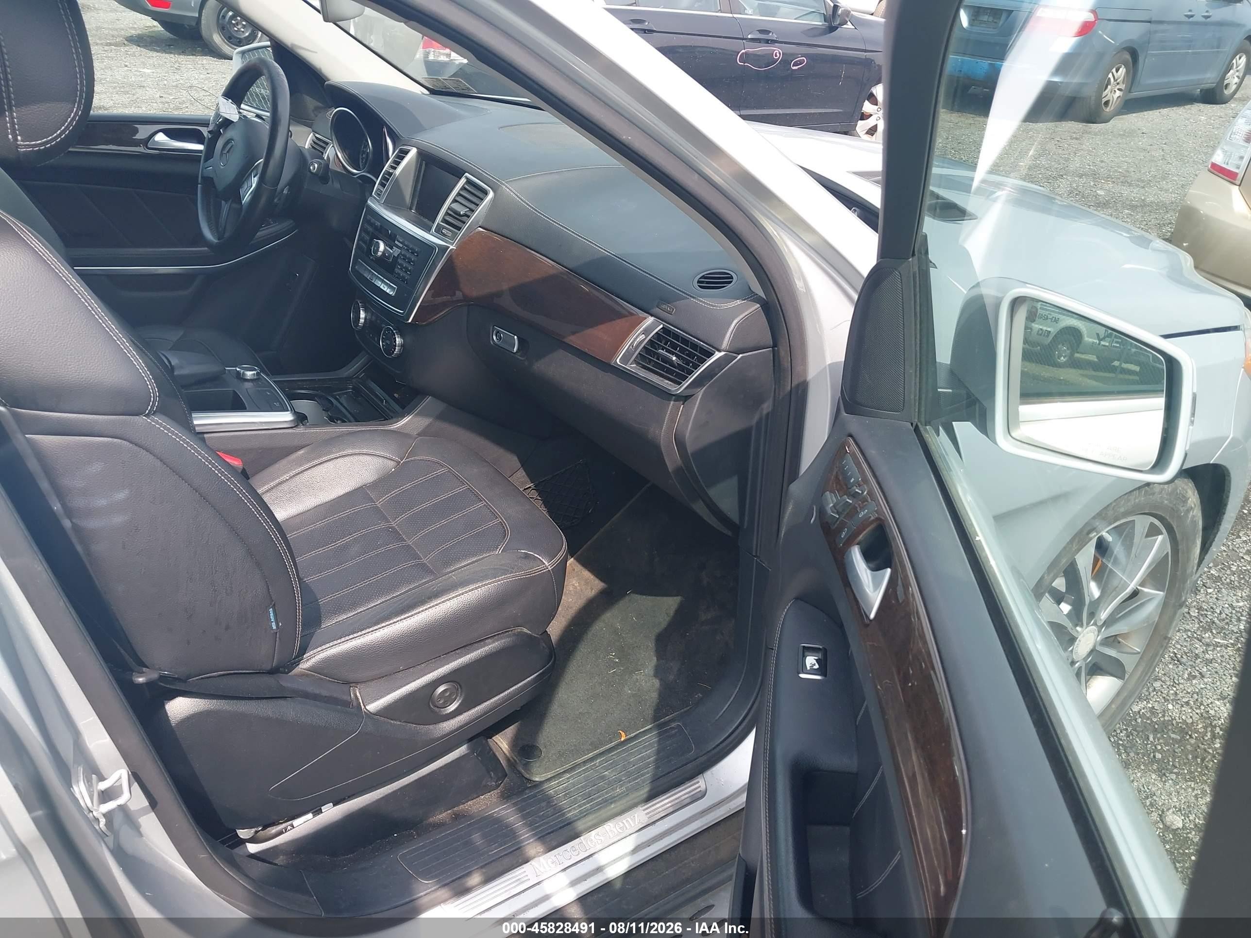 2014 Mercedes-benz Gl 450 4matic Silver vin: 4JGDF7CE5EA373175