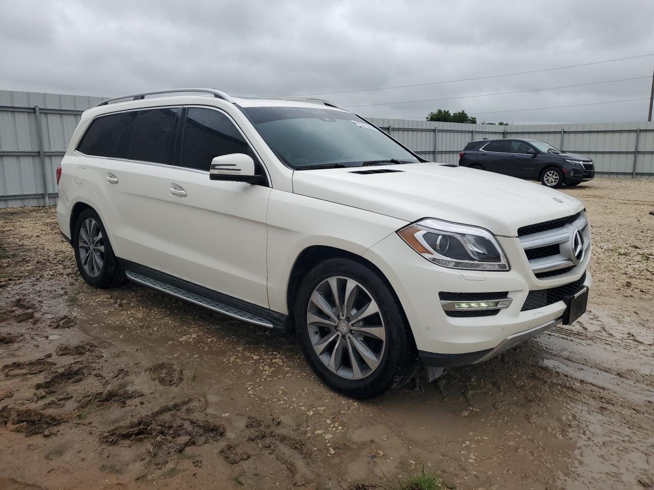2014 Mercedes-benz Gl 450 4matic White vin: 4JGDF7CE5EA417871