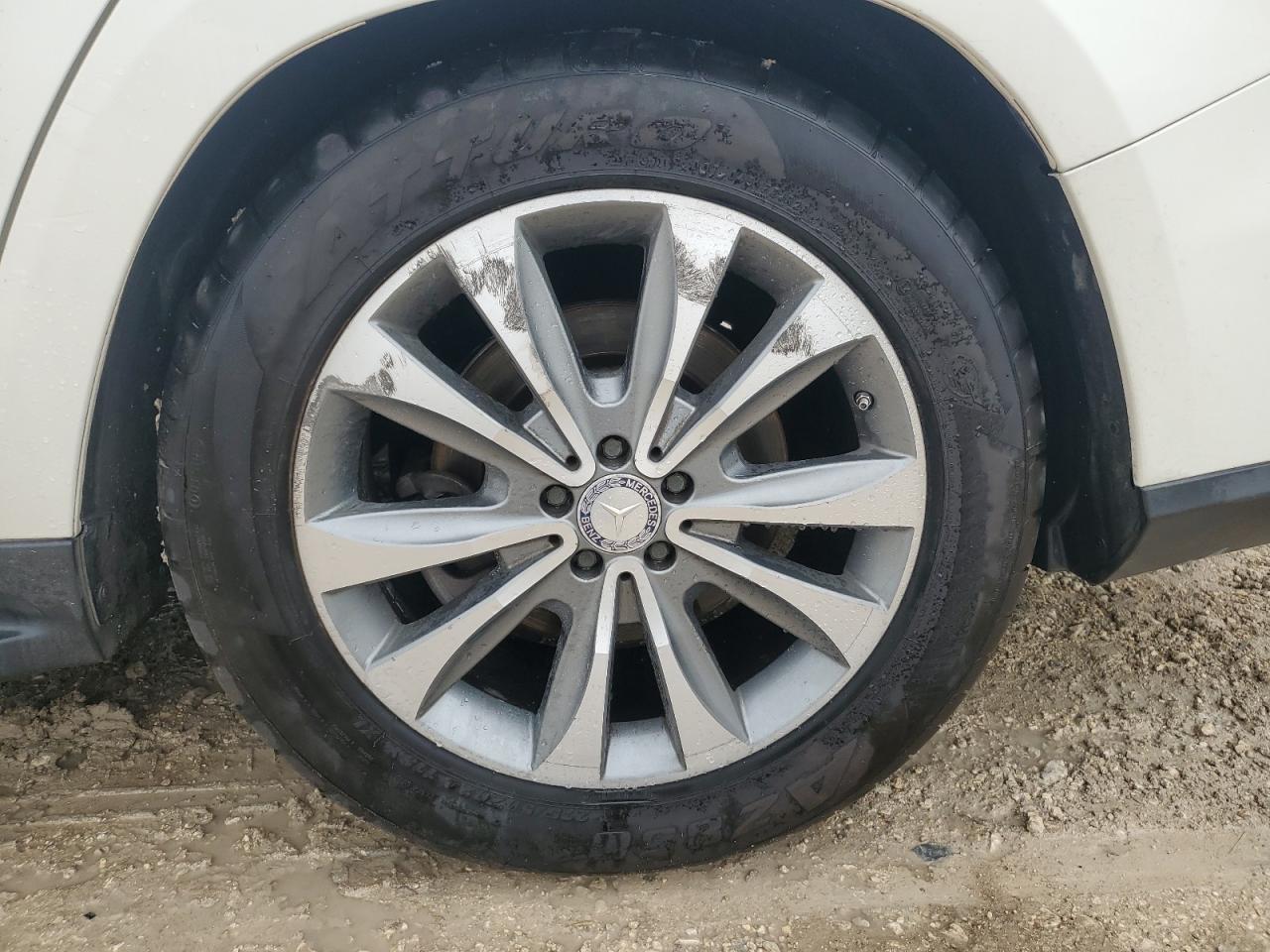 2014 Mercedes-benz Gl 450 4matic White vin: 4JGDF7CE5EA417871 Damage: Left Rear Wheel, Curb Rash, 11 To 12 Inches