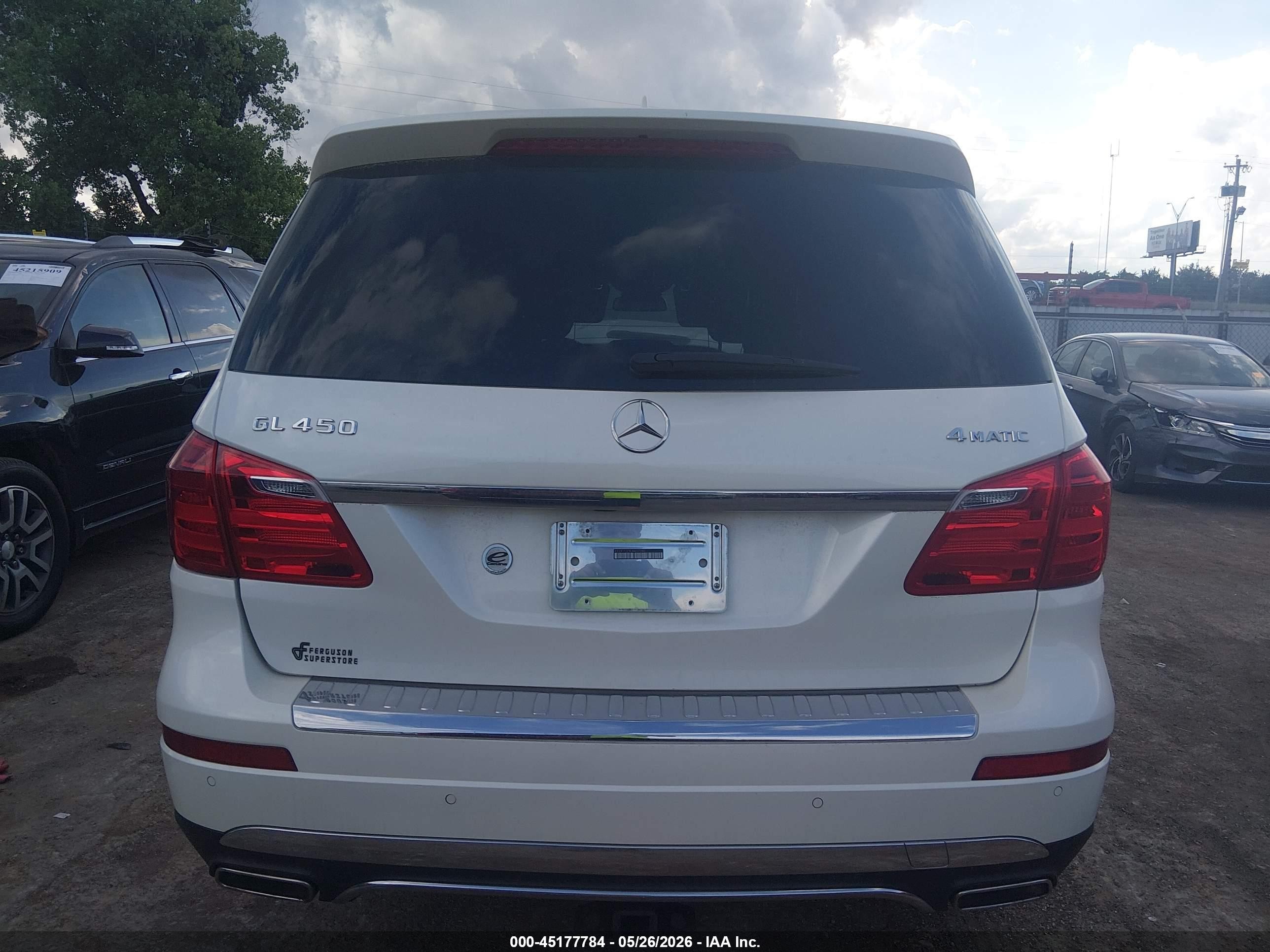 2014 Mercedes-benz Gl 450 4matic White vin: 4JGDF7CE5EA437280