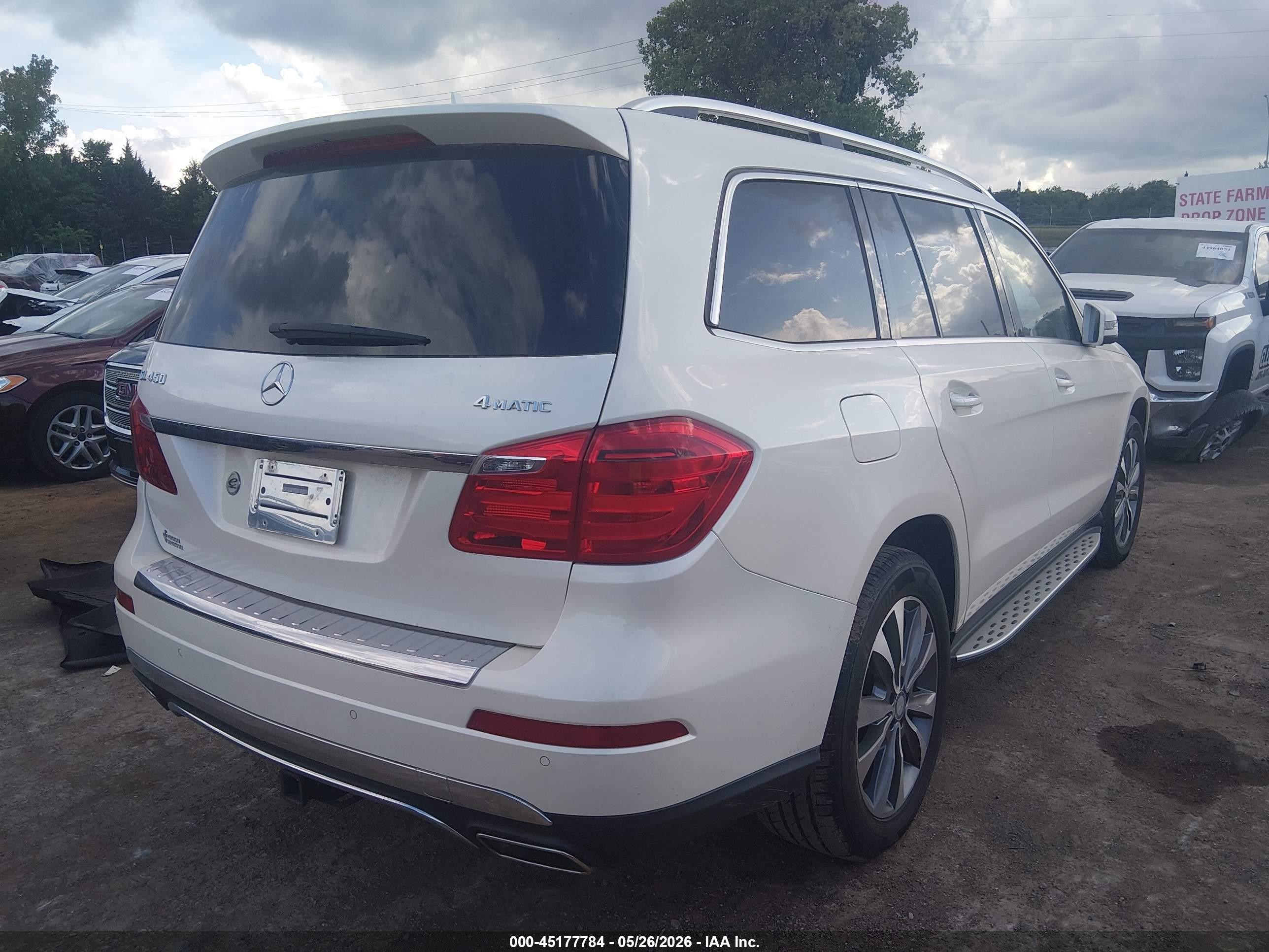 2014 Mercedes-benz Gl 450 4matic White vin: 4JGDF7CE5EA437280