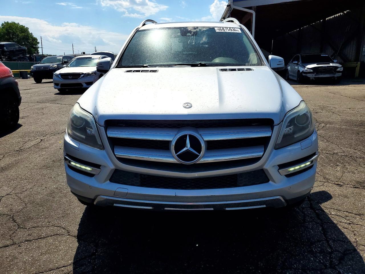 2013 Mercedes-benz Gl 450 4matic Silver vin: 4JGDF7CE6DA154062