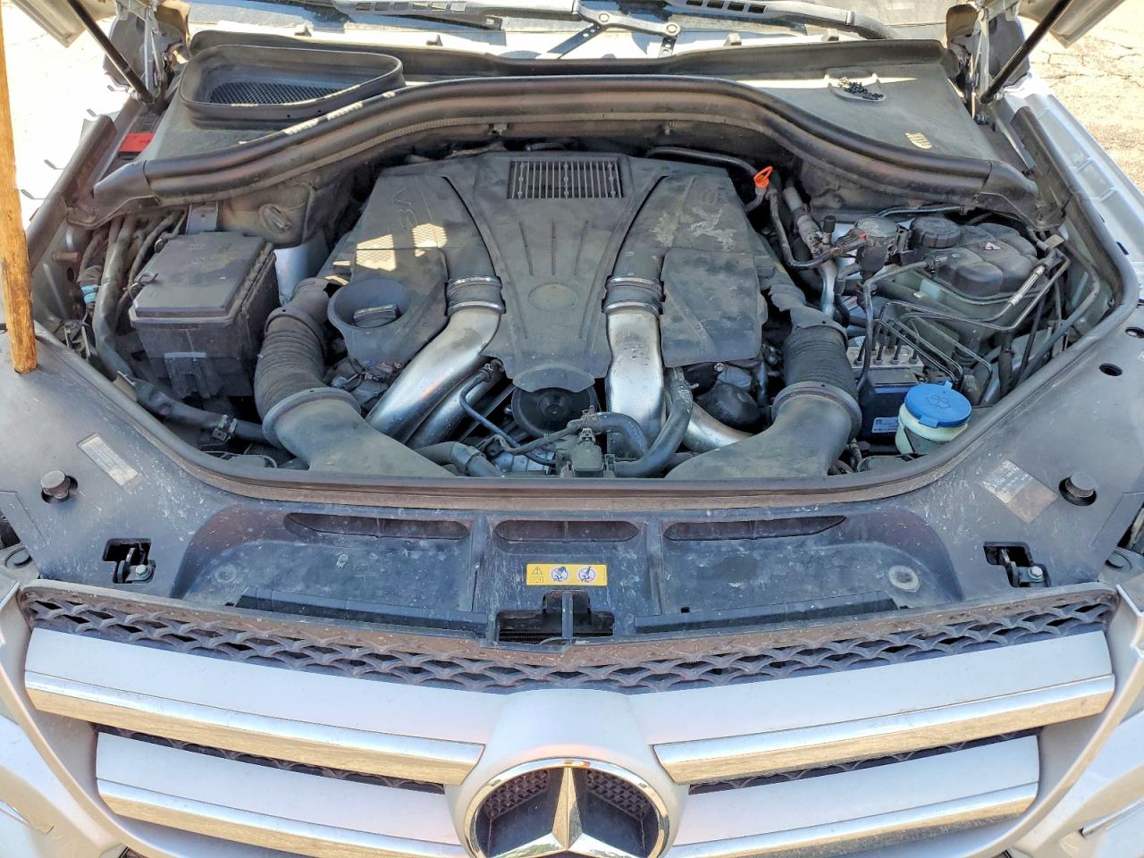 2013 Mercedes-benz Gl 450 4matic Silver vin: 4JGDF7CE6DA154062