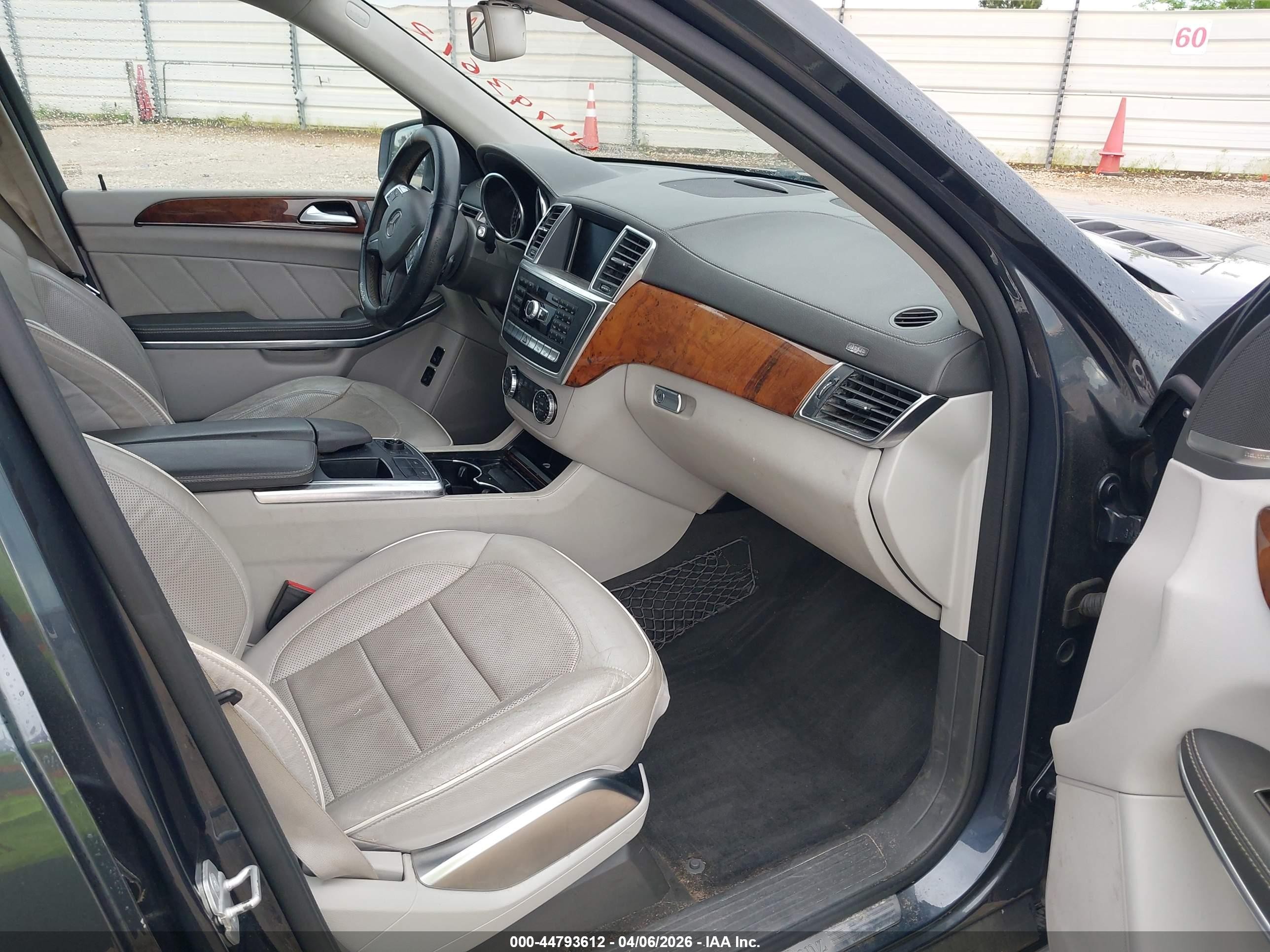2013 Mercedes-benz Gl 450 4matic Gray vin: 4JGDF7CE6DA216849